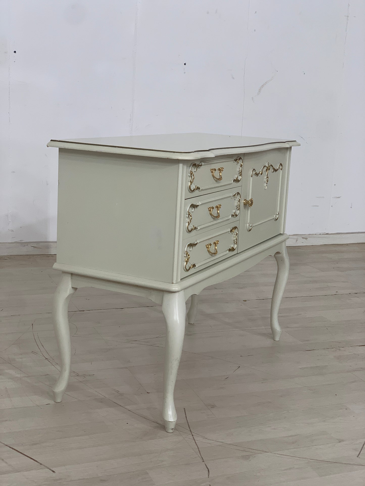 Chippendale Kommode Schrank Flurschrank Wohnzimmerschrank