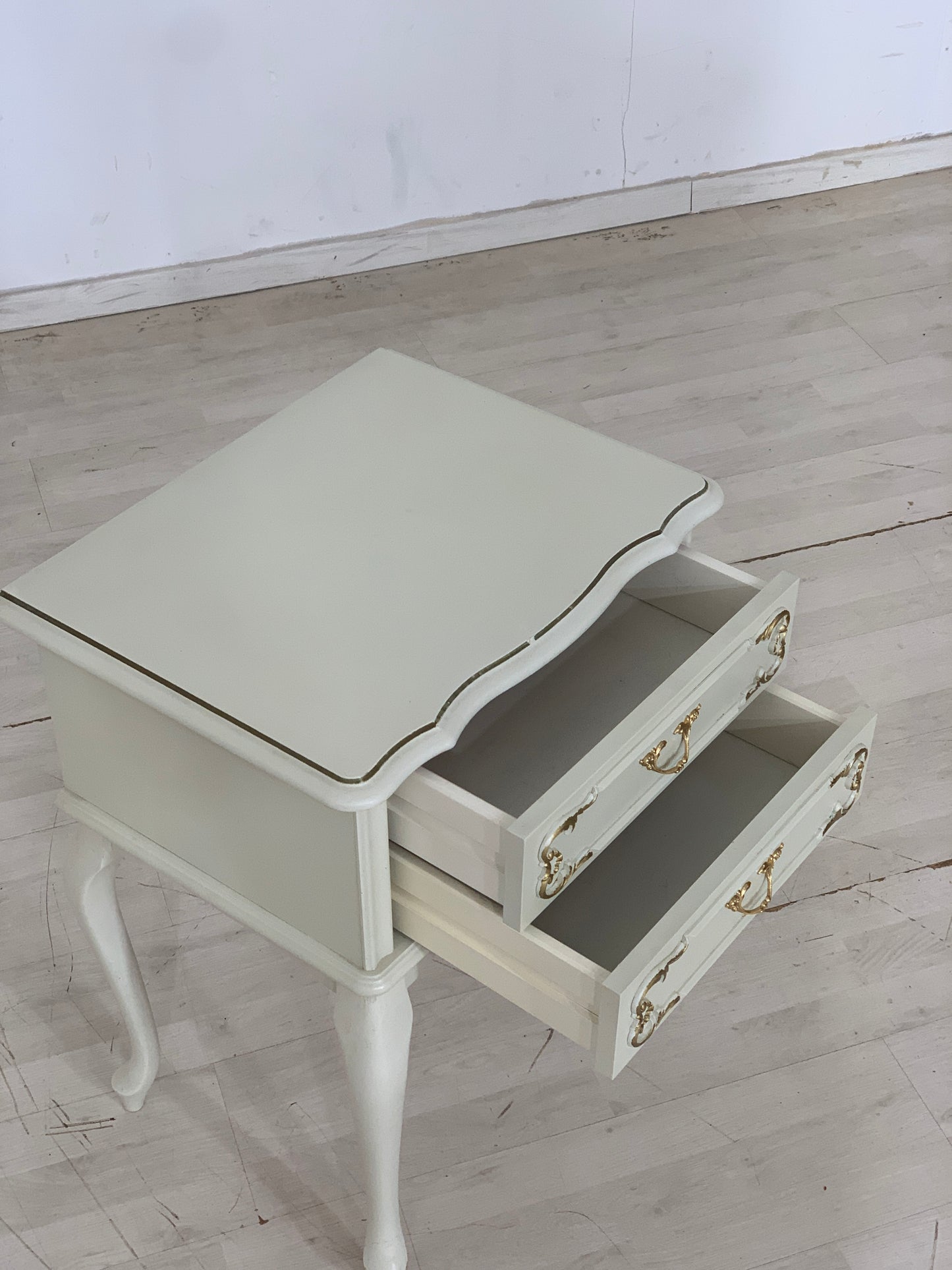 Chippendale Kommode Nachttisch Beistelltisch Ablage