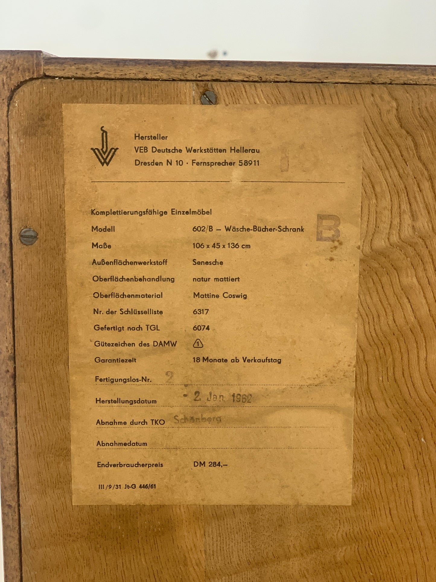 Armoire à linge vintage Hellerau