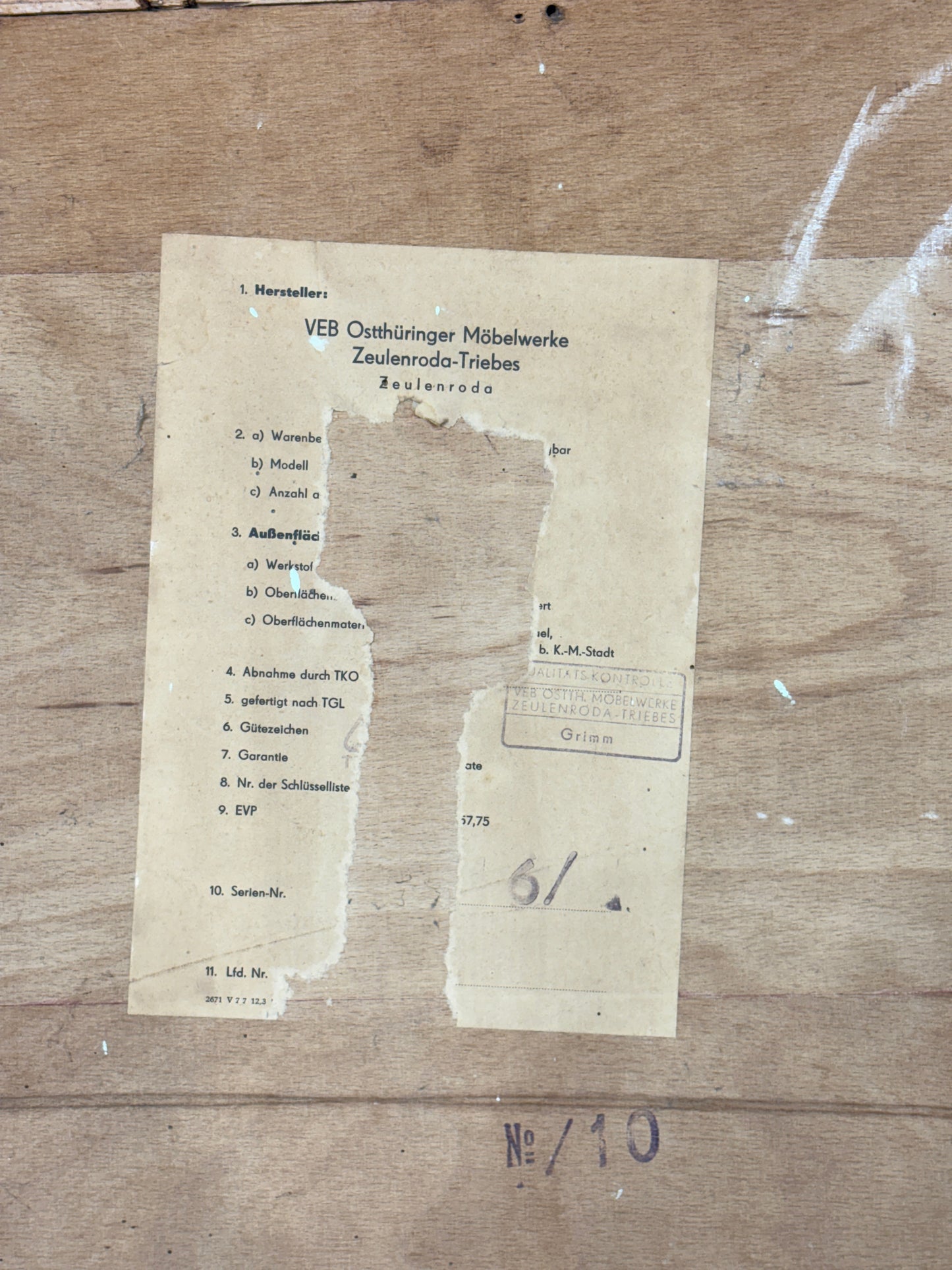 Sehr schöner Vintage Kleiderschrank / Wäscheschrank aus den 60er Jahren