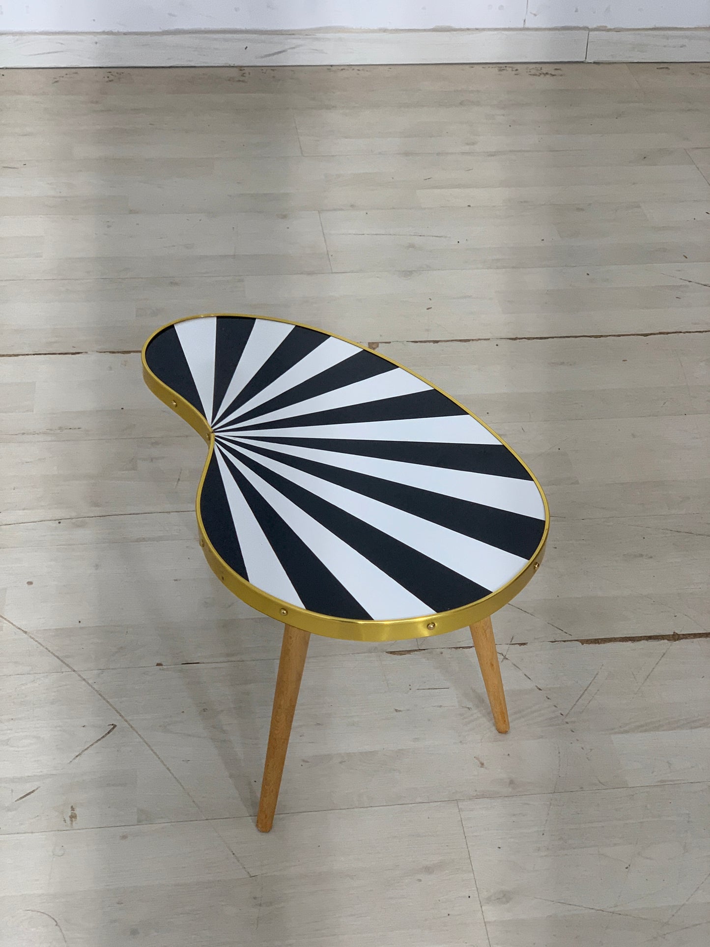 Table basse vintage en forme de rein, banc à fleurs