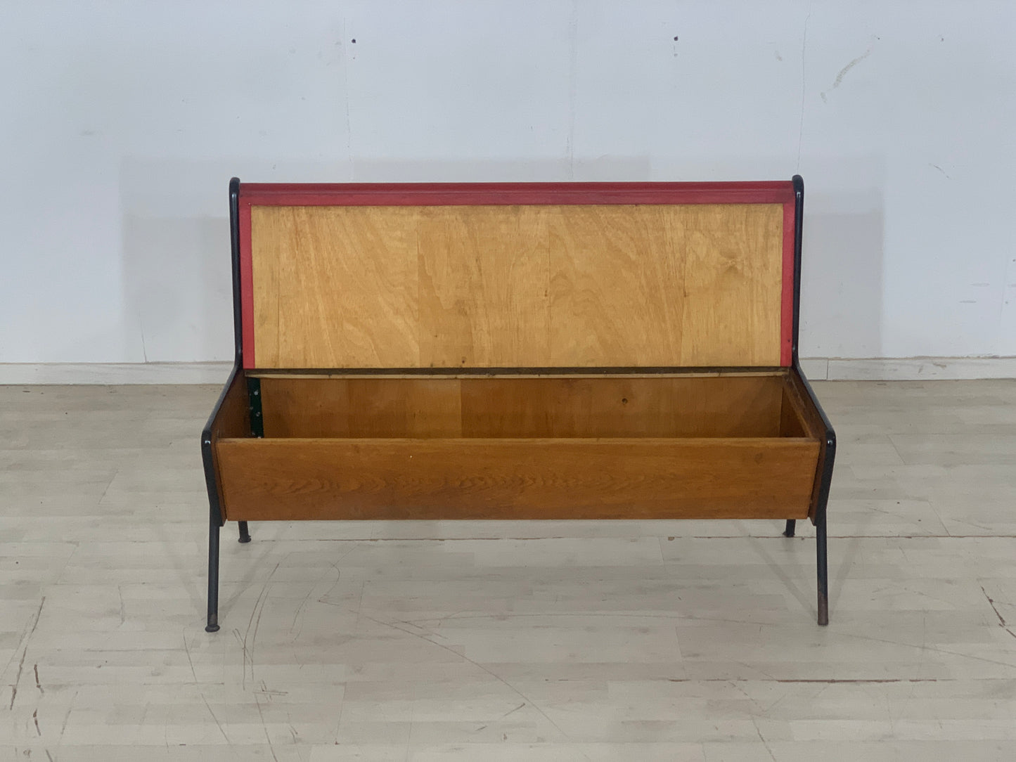 Mid Century Sitzbank Truhe Vintage