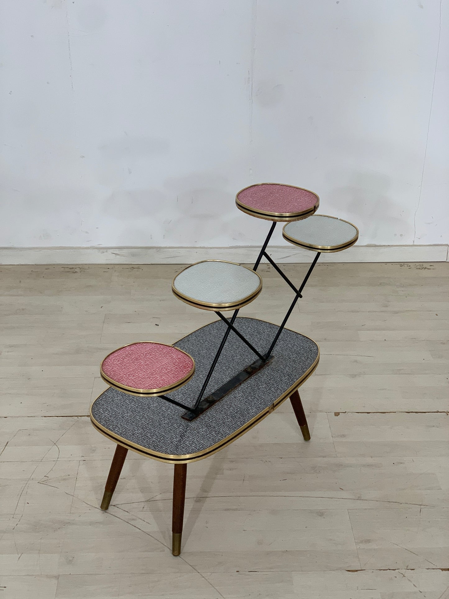 Table d'appoint vintage à fleurs, table à plusieurs niveaux