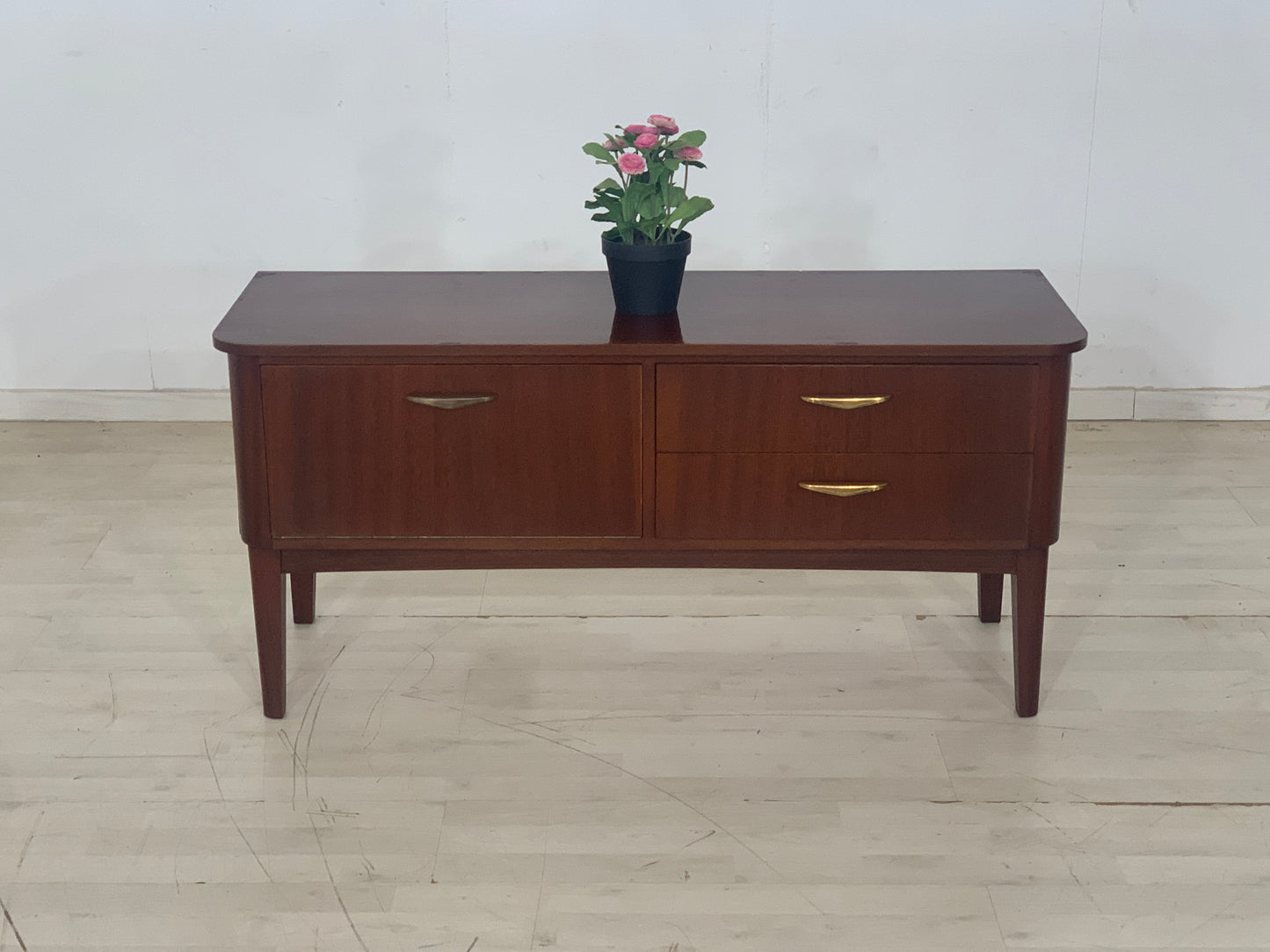 Vintage Lowboard Kommode Spiegelkommode Flurschrank