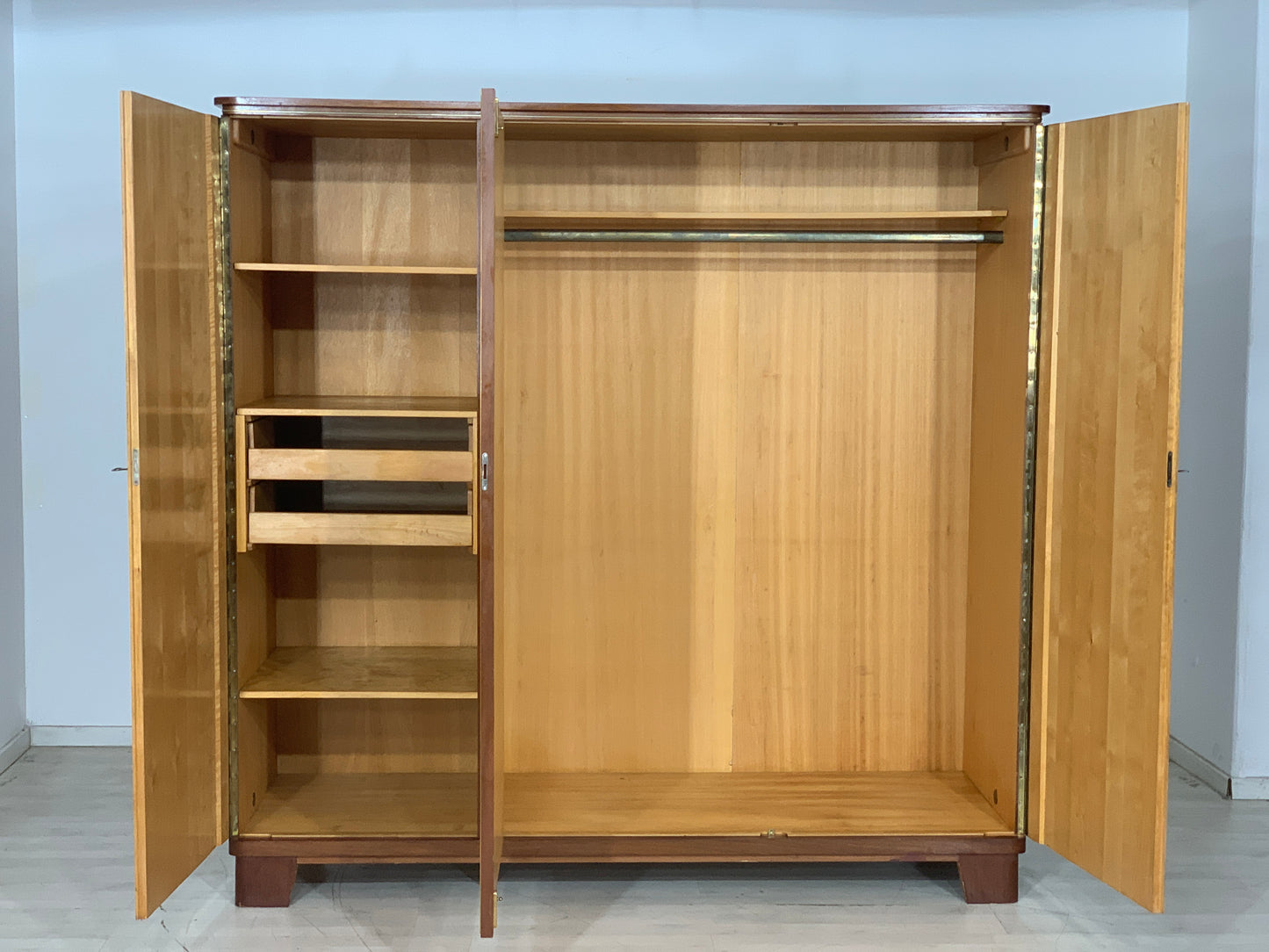 Mid Century Kleiderschrank Schrank Wardrobe Vintage