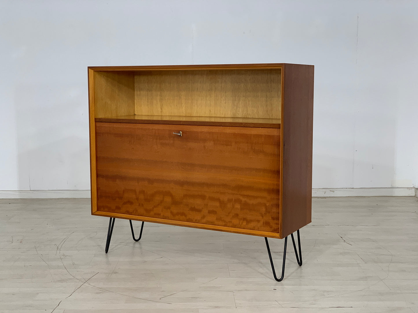 Mid Century Kommode Schrank Highboard Flurschrank Vintage