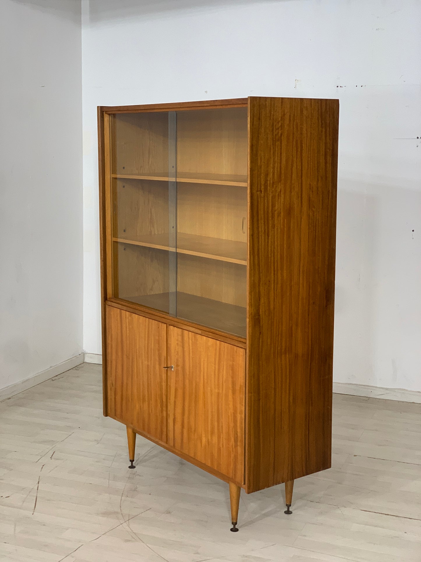 Mid Century Highboard Schrank Vitrine Vintage