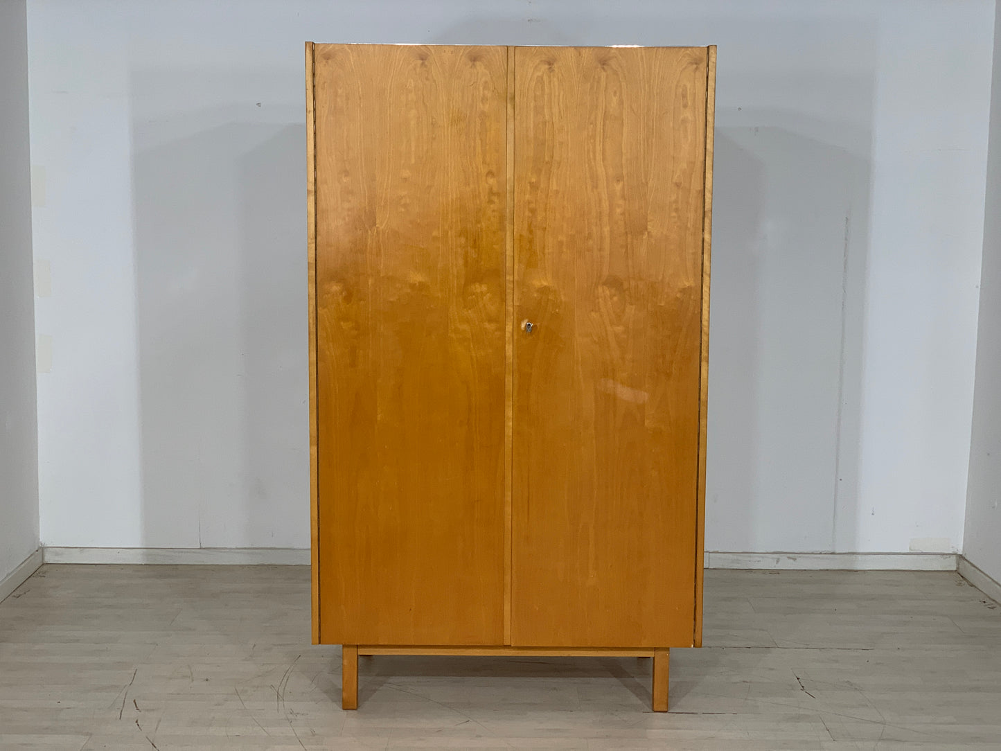 Mid Century Kleiderschrank Schrank Wardrobe Vintage