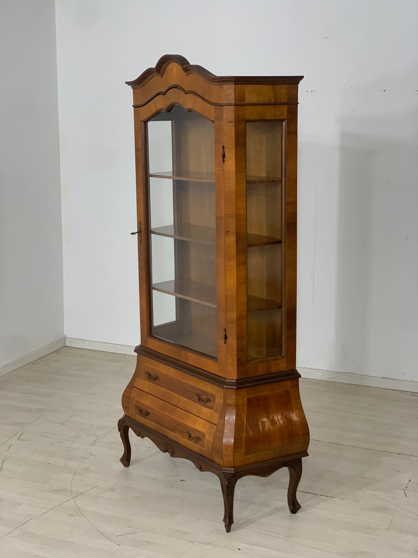 Barockstil Vitrine Vitrinenschrank Anrichte Wohnzimmerschrank