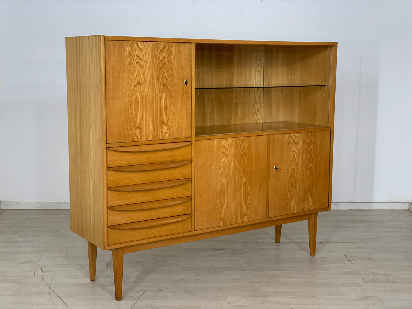 Mid Century Hellerau Highboard Schrank Wohnzimmerschrank Serie 602/G