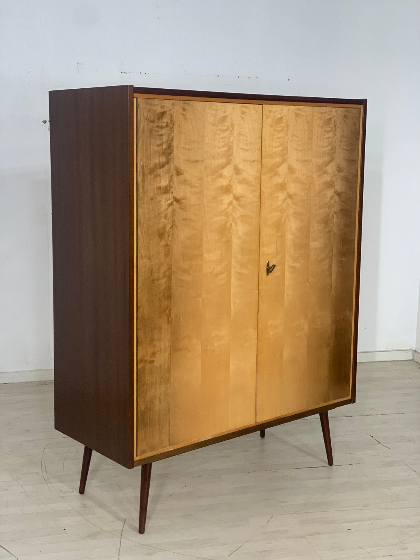 Mid Century Kleiderschrank Schrank Wäscheschrank Wardrobe Vintage