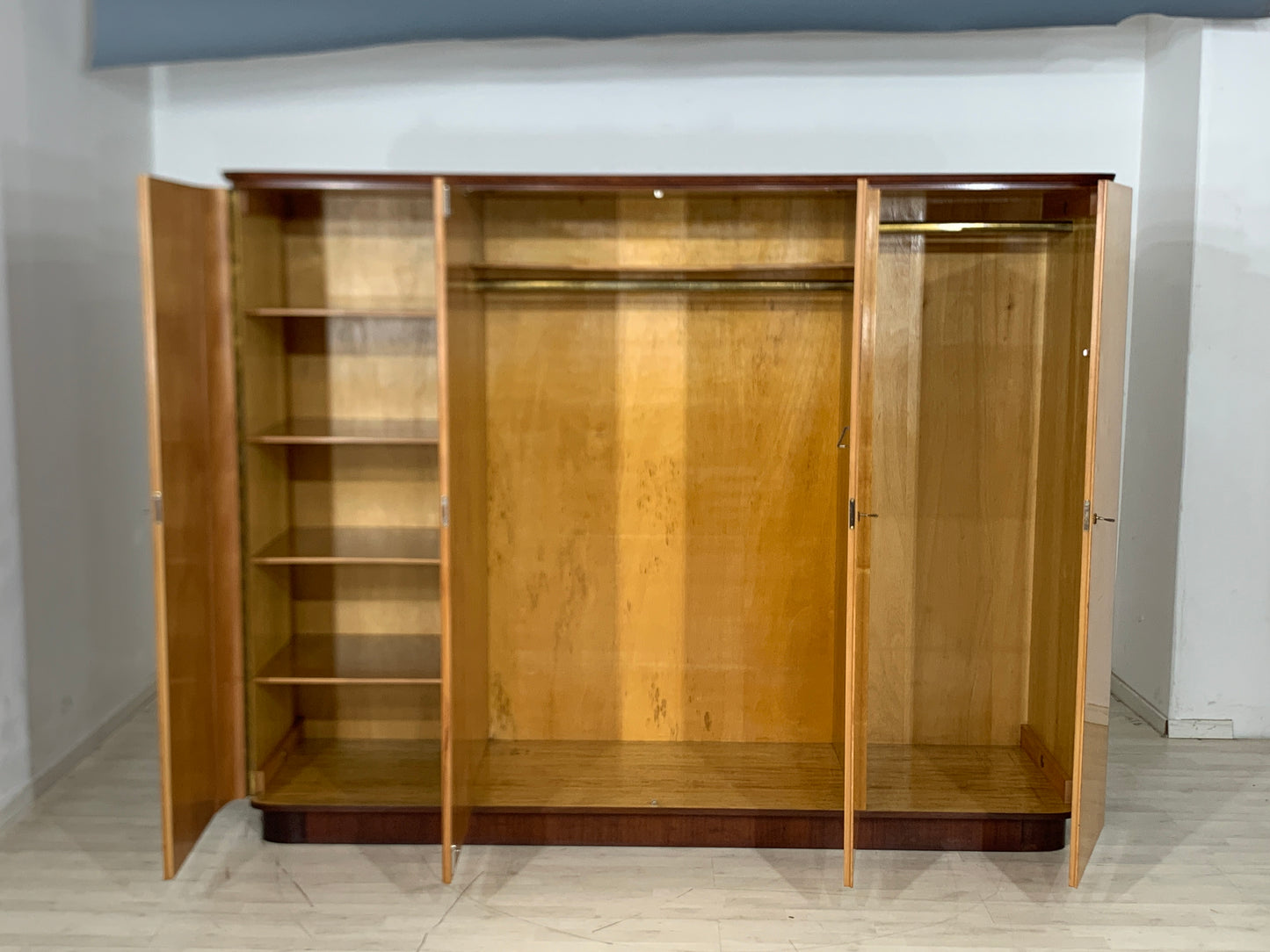 60er Jahre Kleiderschrank Schrank Wardrobe Vintage