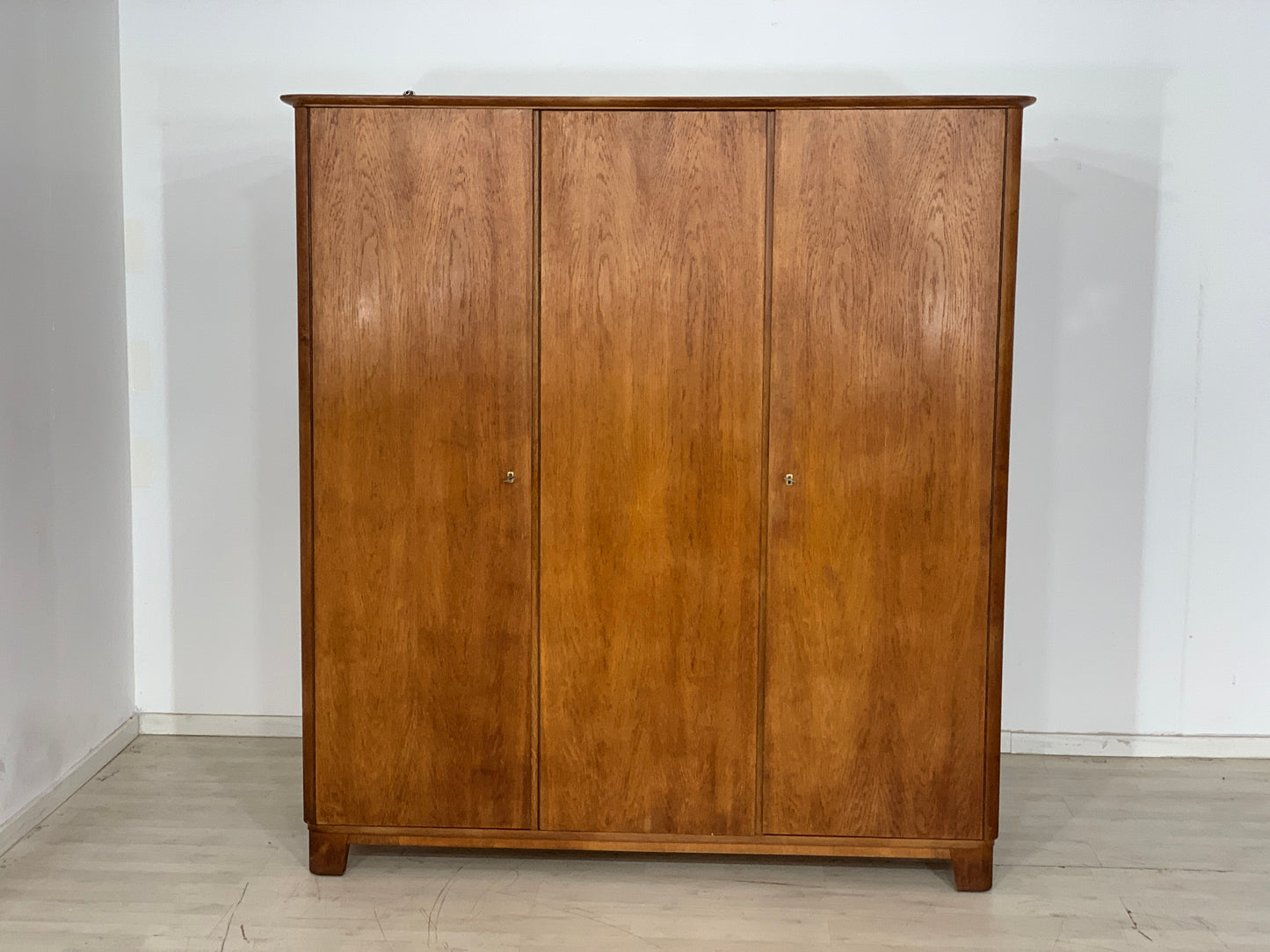 Mid Century Kleiderschrank Schrank Wardrobe Vintage