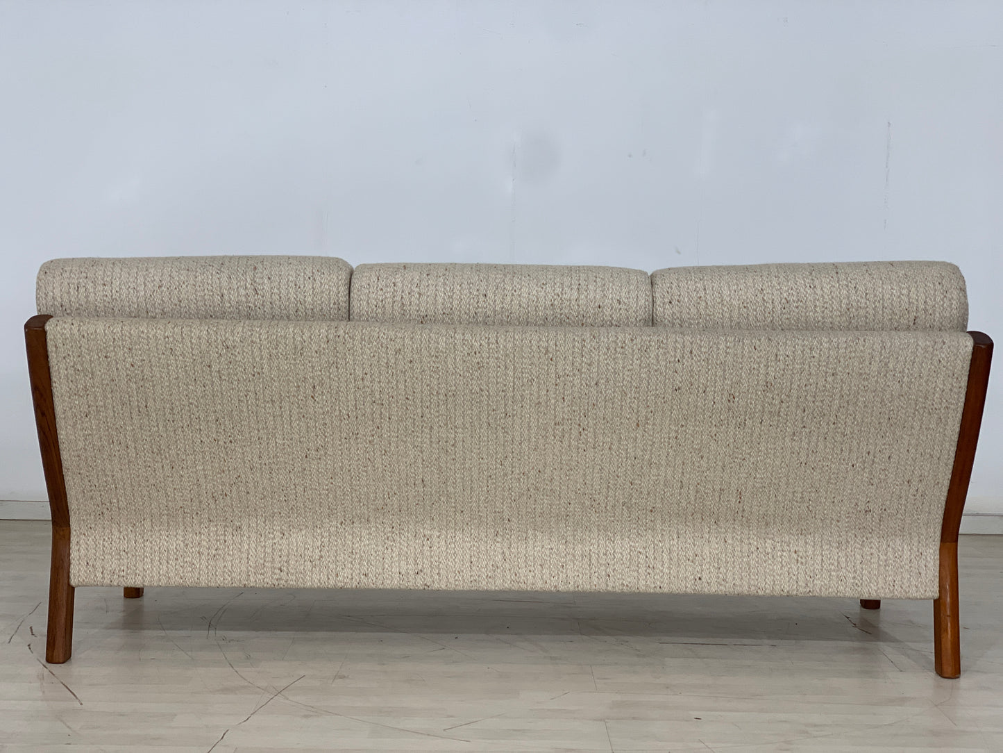 DANISH TEAK SOFA COUCH DYRLUND VINTAGE