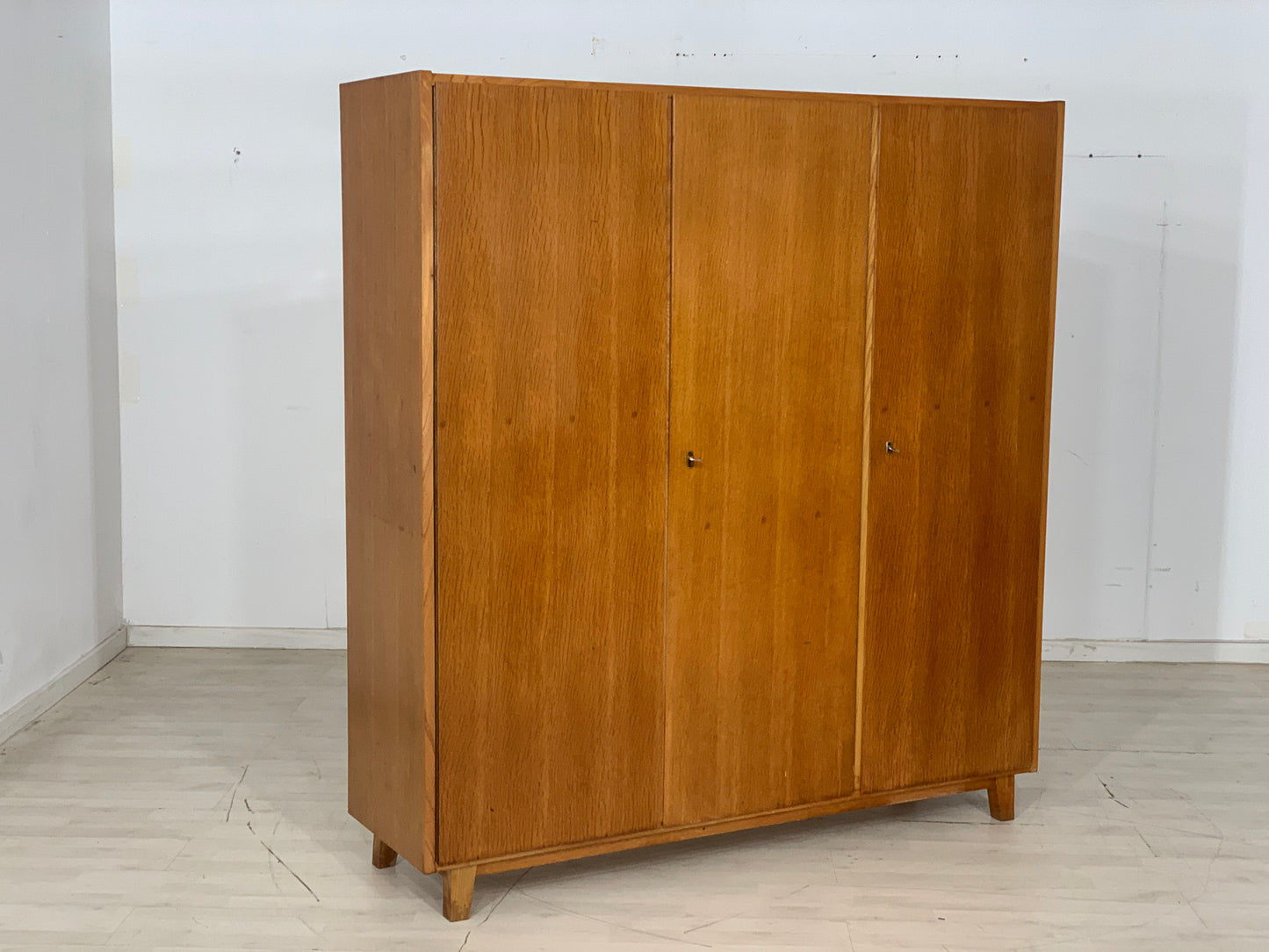 Mid Century Kleiderschrank Wäscheschrank Schrank Wardrobe Vintage