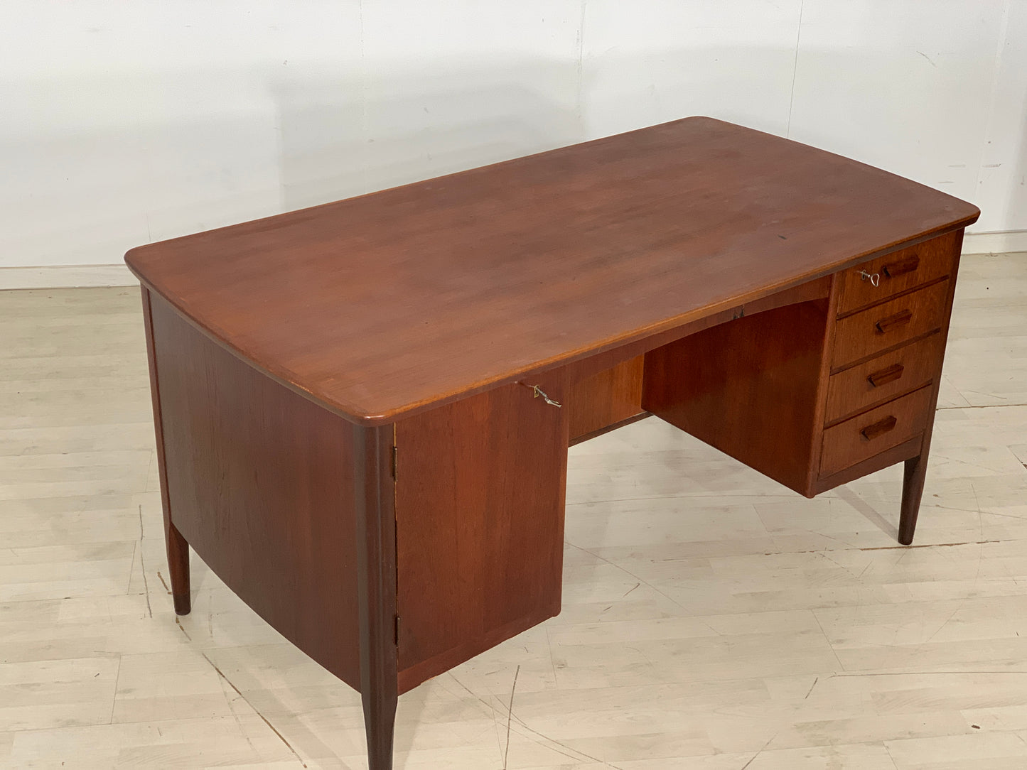 Danish Teak Schreibtisch Tisch Desk Vintage