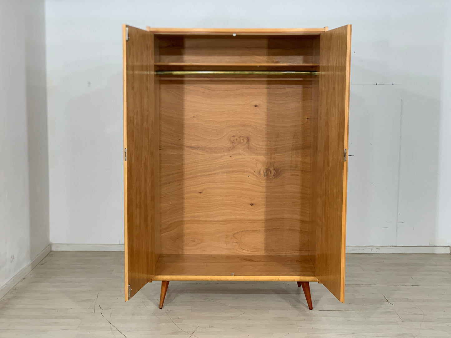 Mid Century Kleiderschrank Schrank Wardrobe Vintage