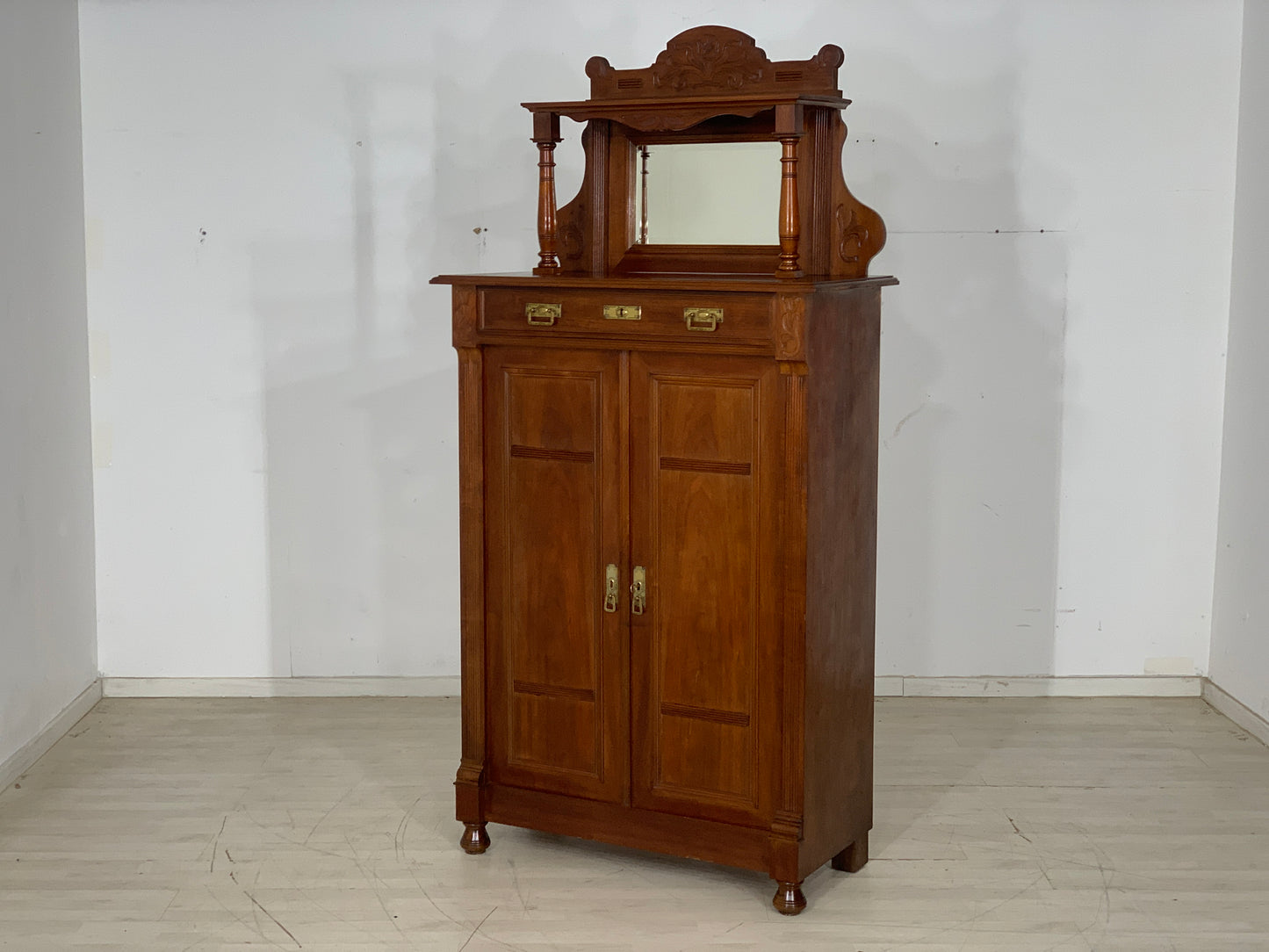 Gründerzeit Vertiko Wohnzimmerschrank Schrank um 1900