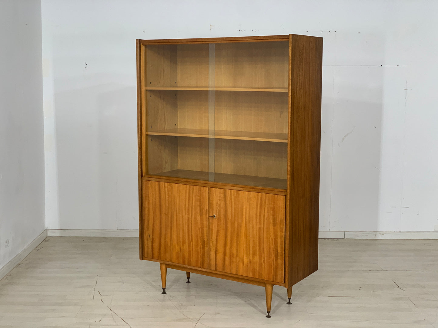 Mid Century Highboard Schrank Vitrine Vintage