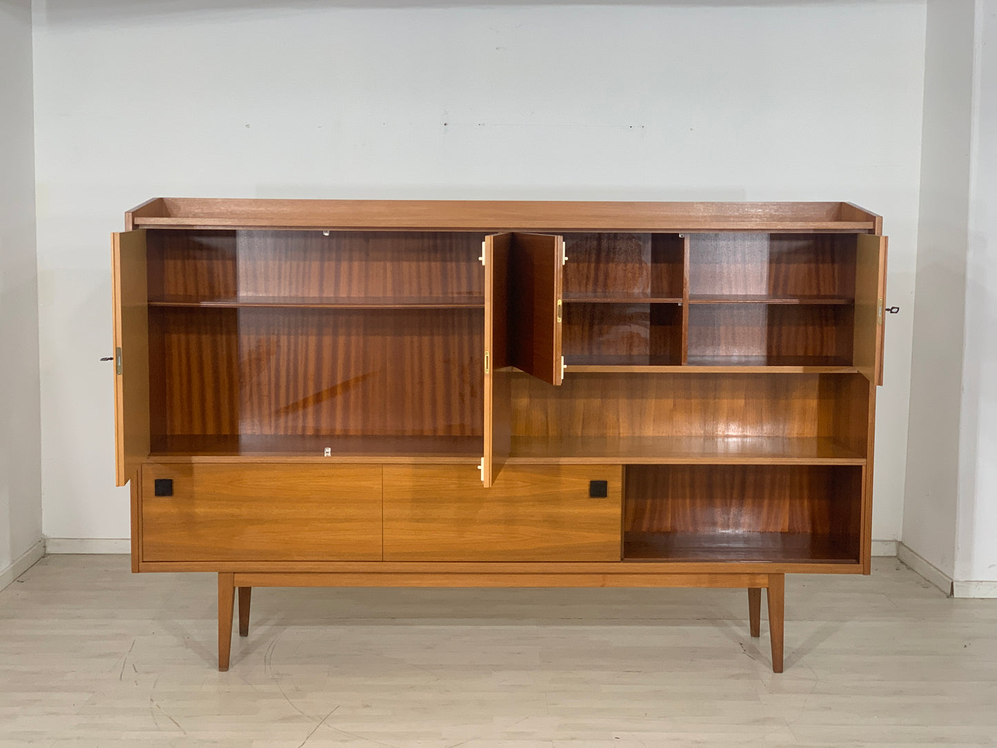 60er Jahre Schrank Highboard Wohnzimmerschrank Vintage