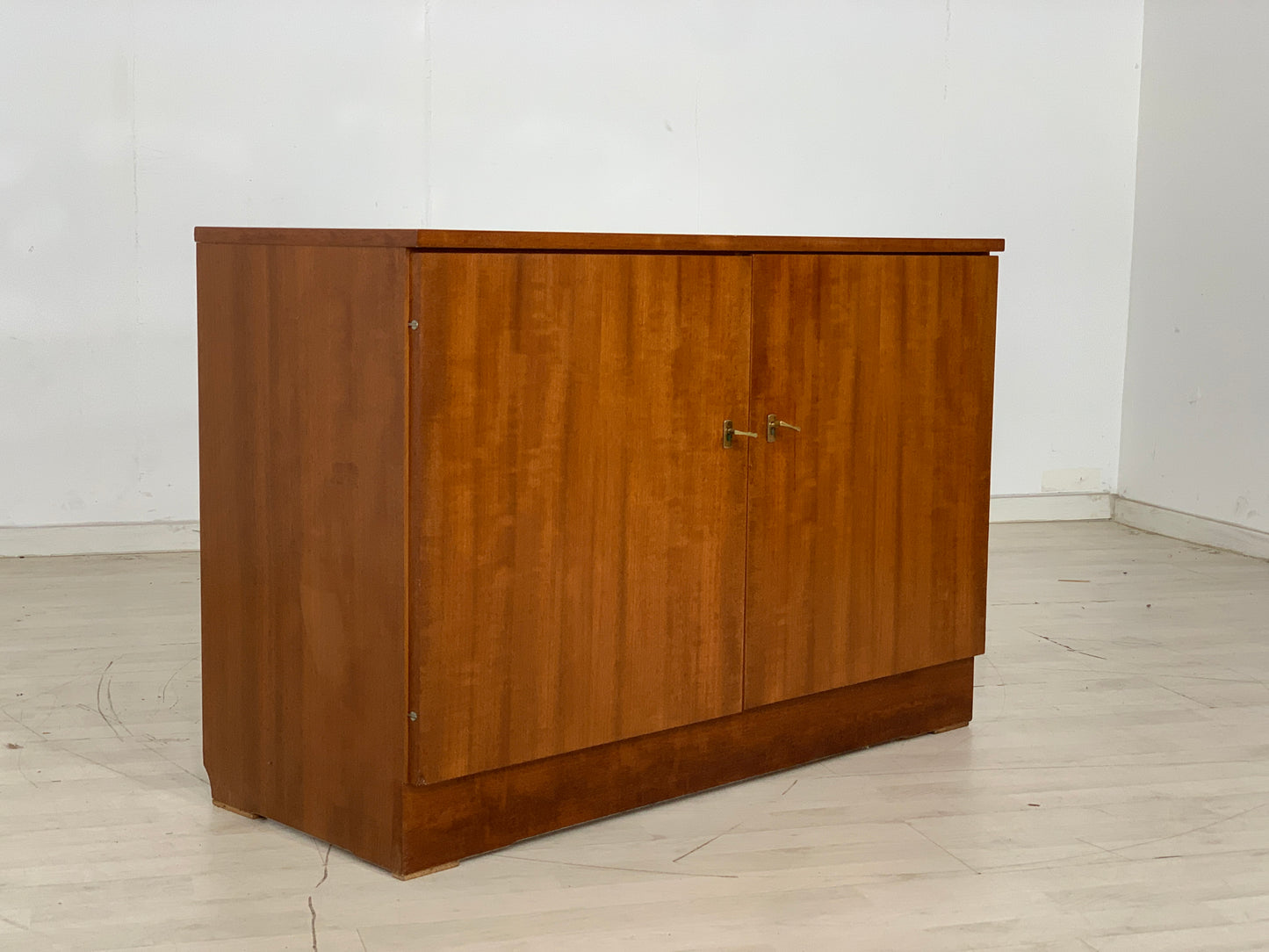 Mid Century Kommode Sideboard Schrank Vintage