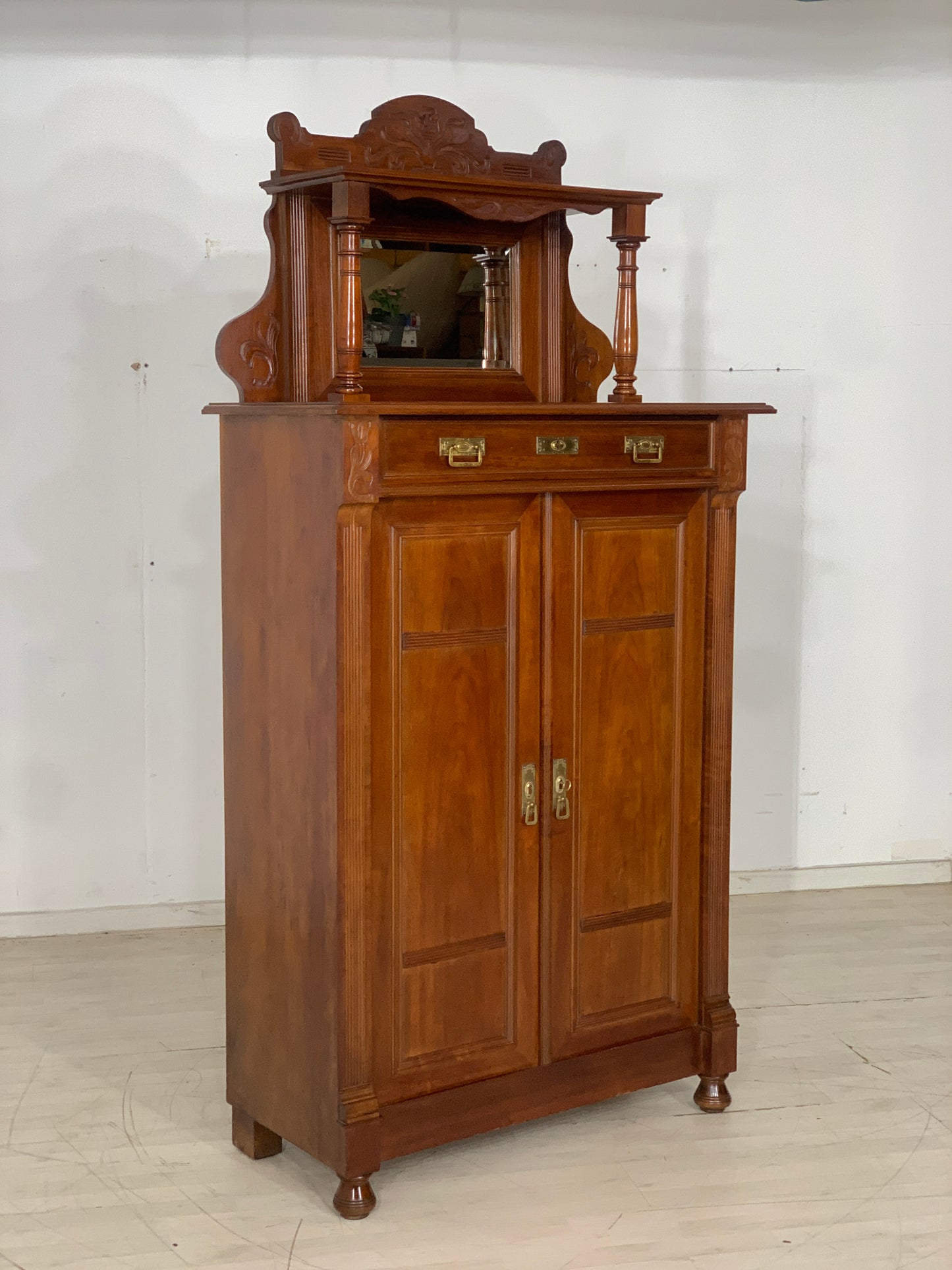 Gründerzeit Vertiko Wohnzimmerschrank Schrank um 1900