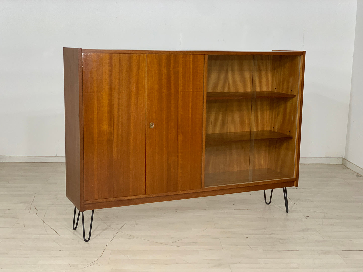 Mid Century Highboard Schrank Vitrine Vintage