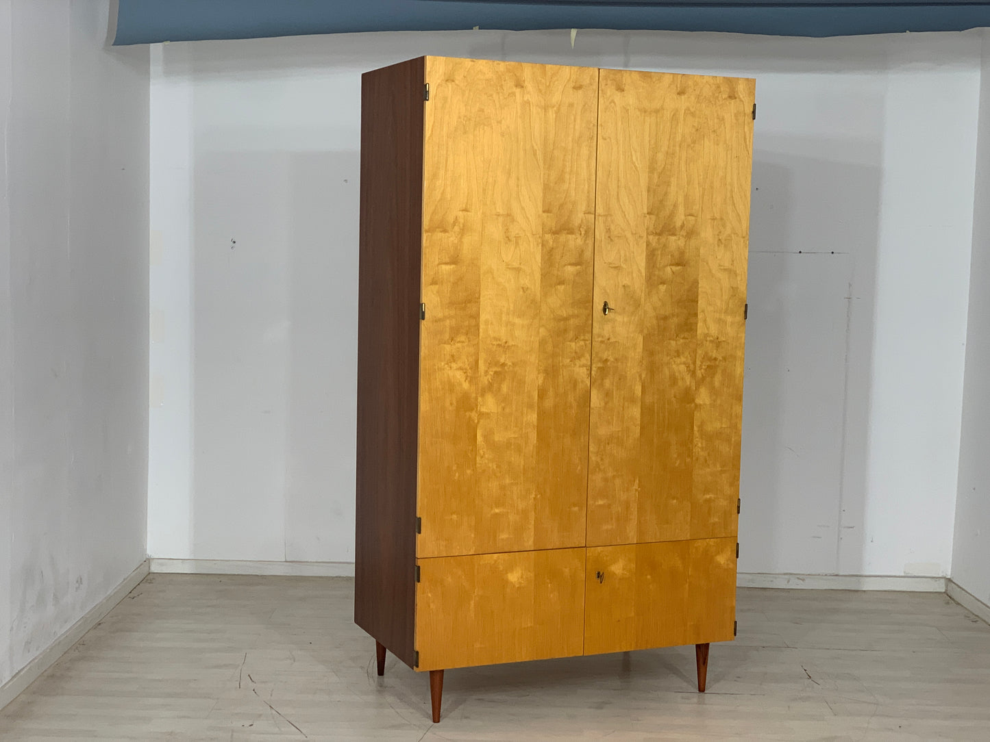 Mid Century Kleiderschrank Schrank Wardrobe Vintage