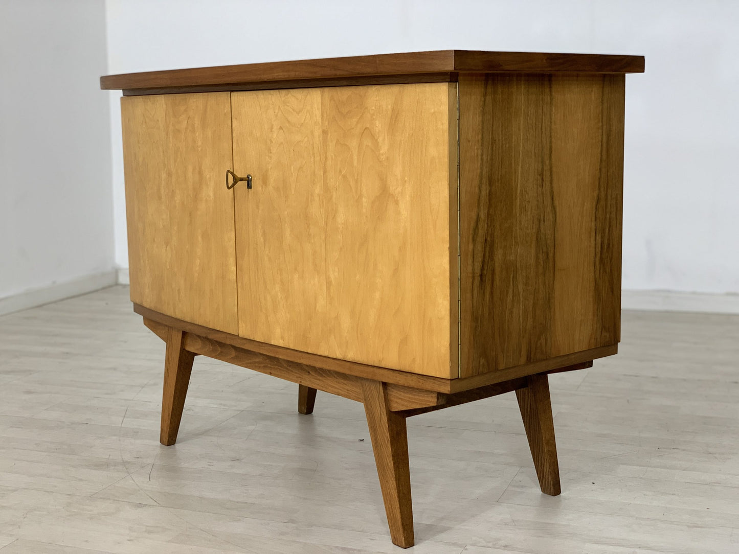 60s CHEST OF DRAWERS SIDEBOARD CABINET VINTAGE