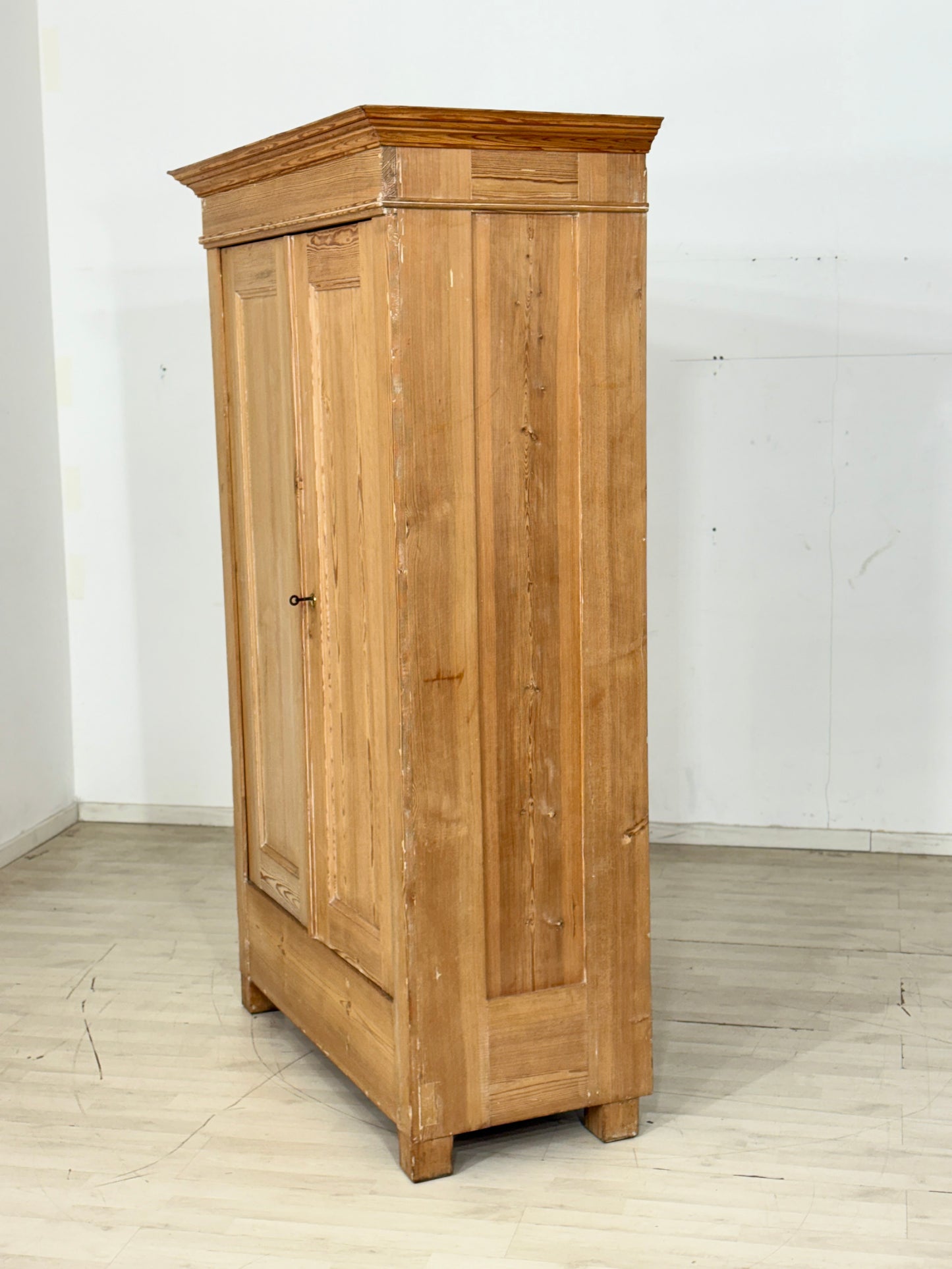 Gründerzeit Holz Schrank Kleiderschrank Wäscheschrank um 1900