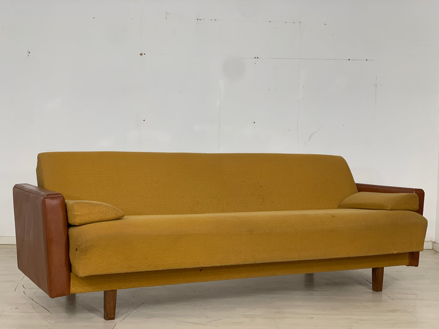 Mid Century Sofa Couch Daybed Vintage