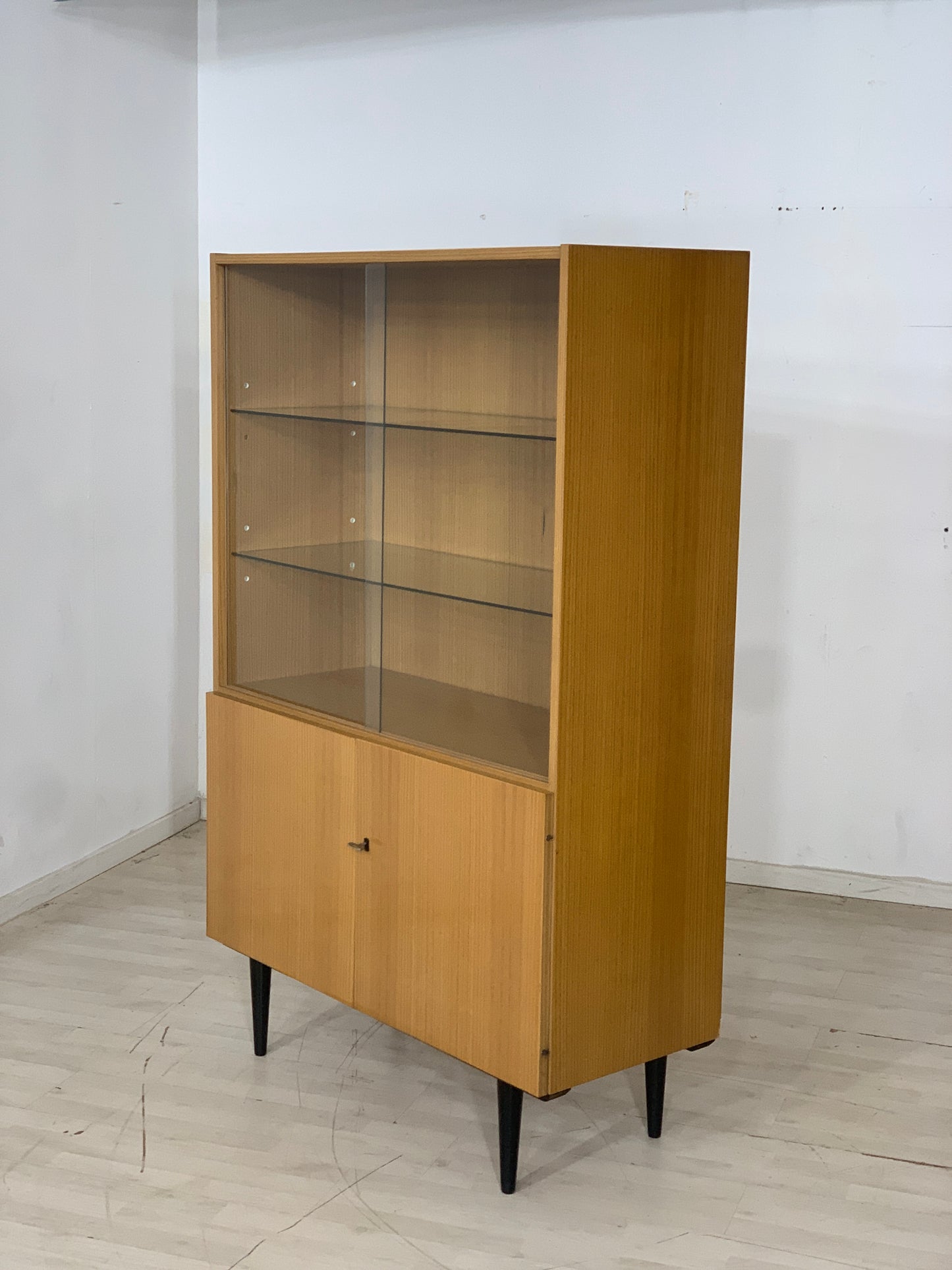 Mid Century Vitrine Highboard Schrank Vintage