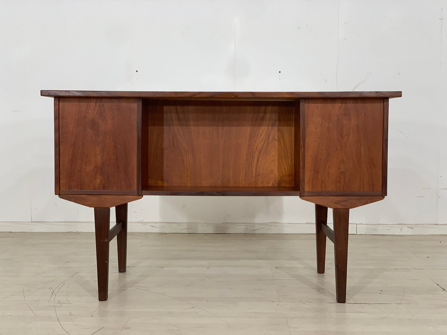 Danish Teak Schreibtisch Tisch Desk Vintage