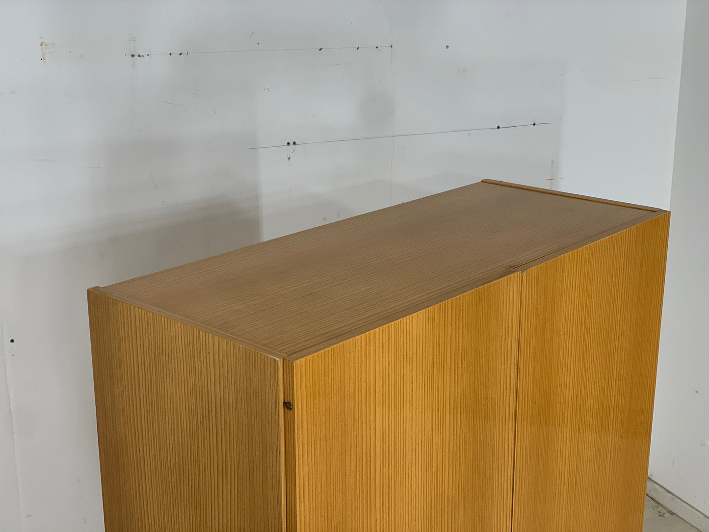 Mid Century Wäscheschrank Schrank Kleiderschrank Vintage