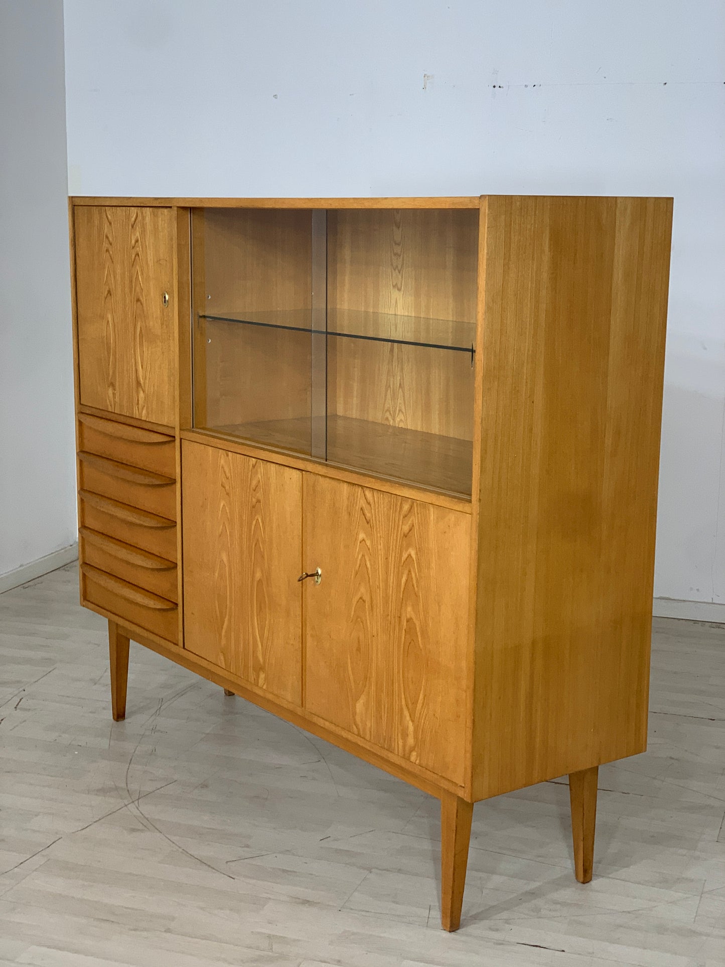 Mid Century Hellerau Highboard Schrank Wohnzimmerschrank Serie 602/G