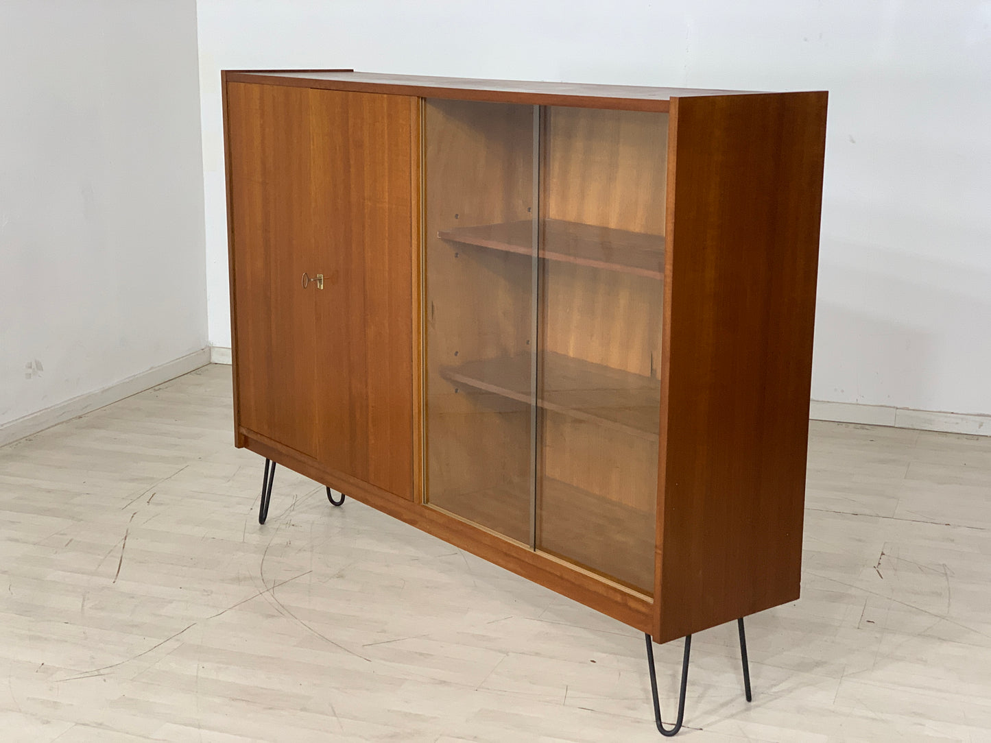 Mid Century Highboard Schrank Vitrine Vintage