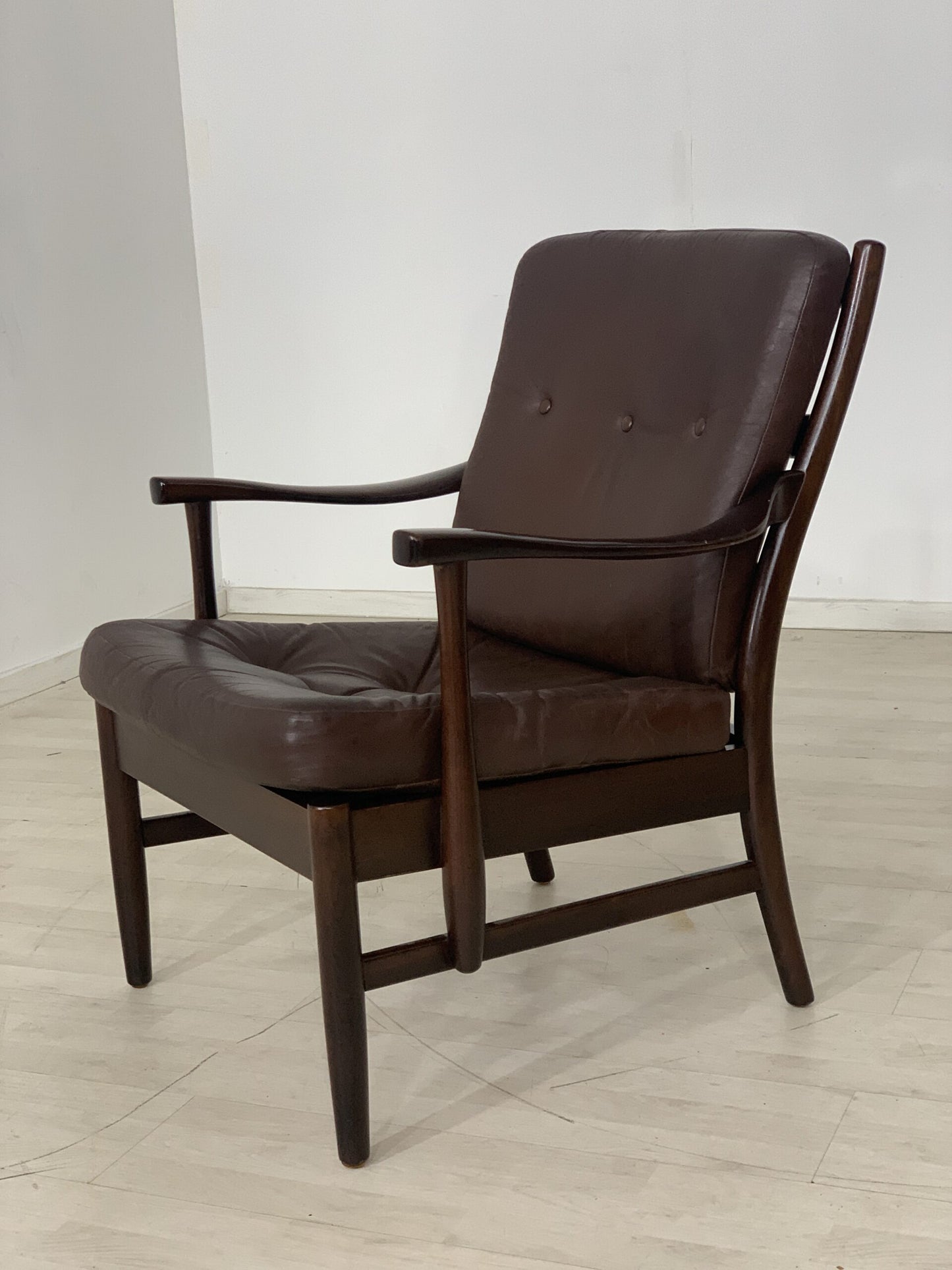 60'S DANISH ARMCHAIR ARMCHAIR LEATHER ARMCHAIR VINTAGE ARMCHAIR