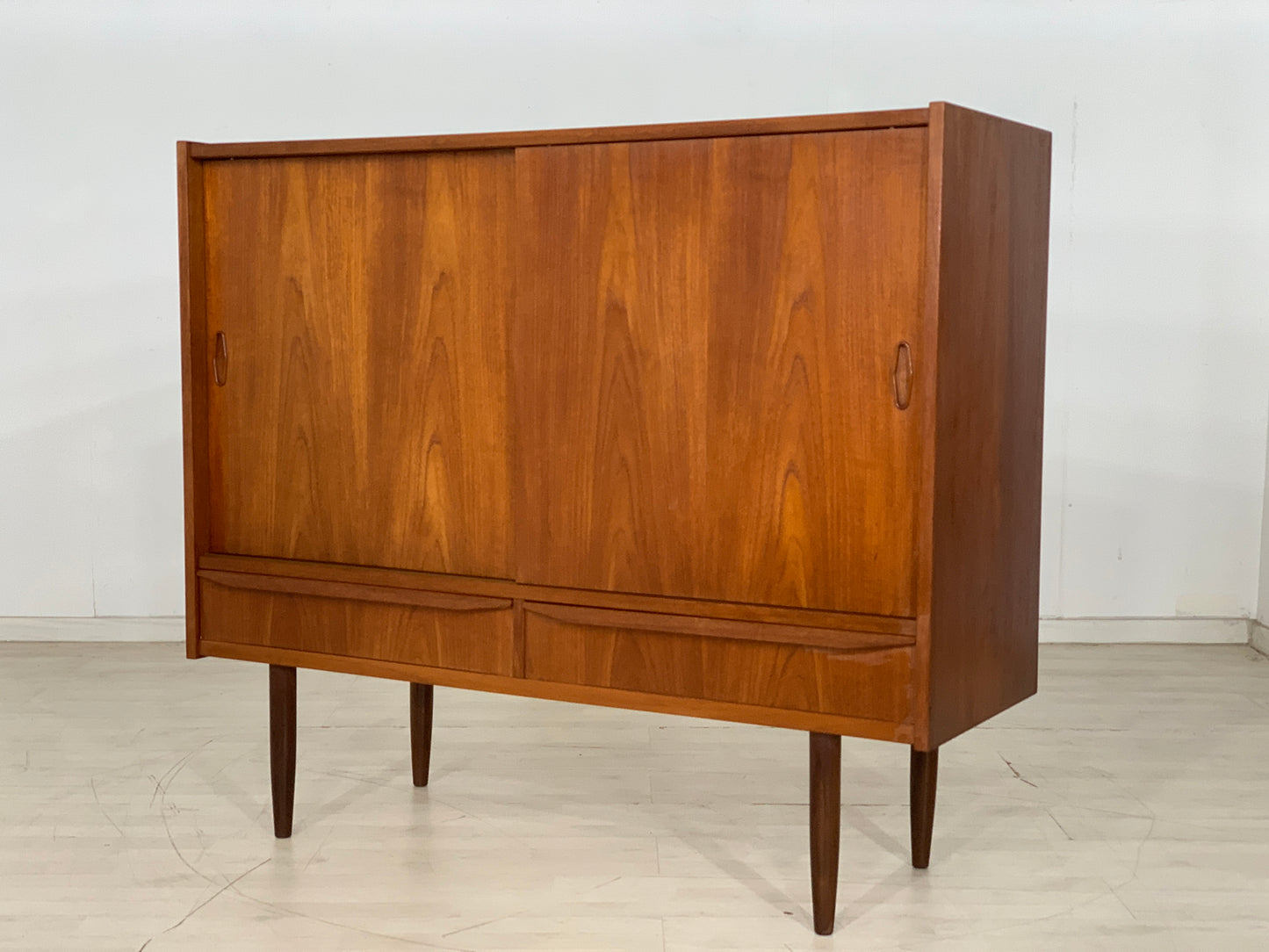 Danish Teak Highboard Schrank Kommode Vintage