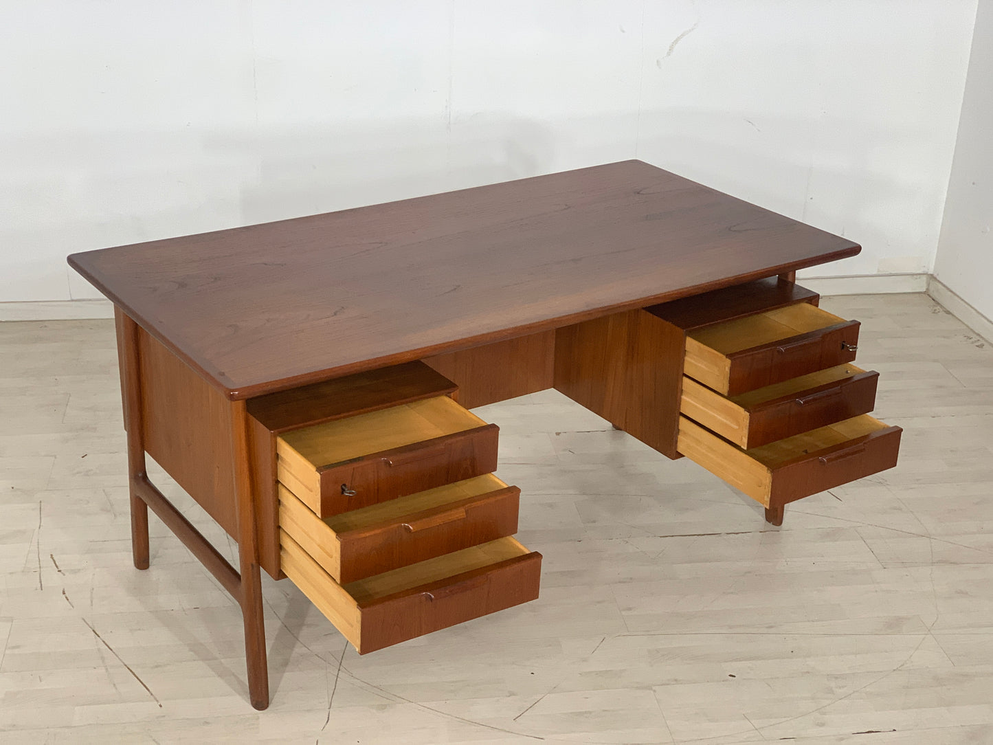 Gunni Omann Teak Schreibtisch Tisch Desk Vintage