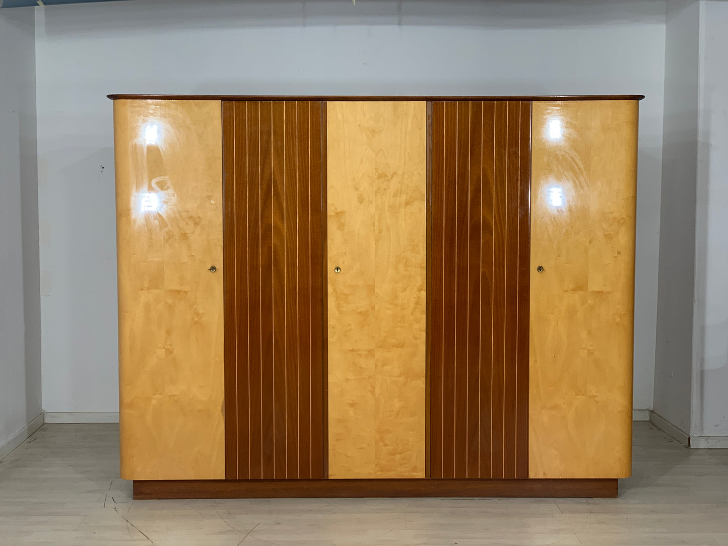 Mid Century Kleiderschrank Schrank Wardrobe Vintage