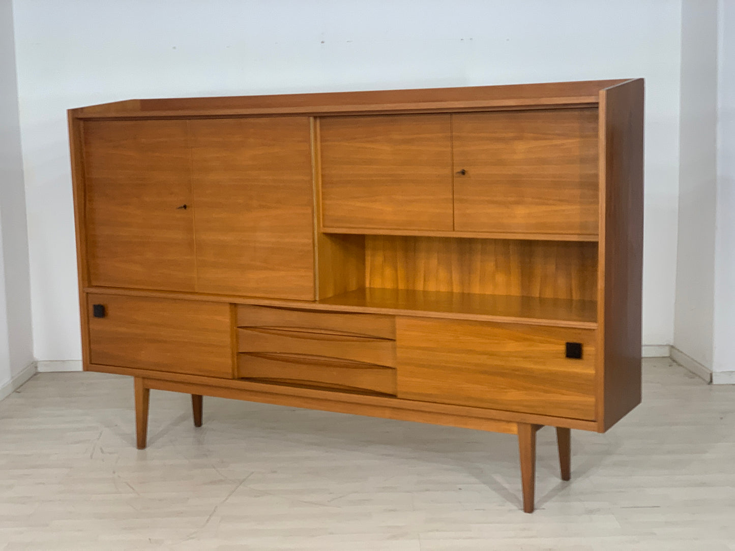 60er Jahre Schrank Highboard Wohnzimmerschrank Vintage