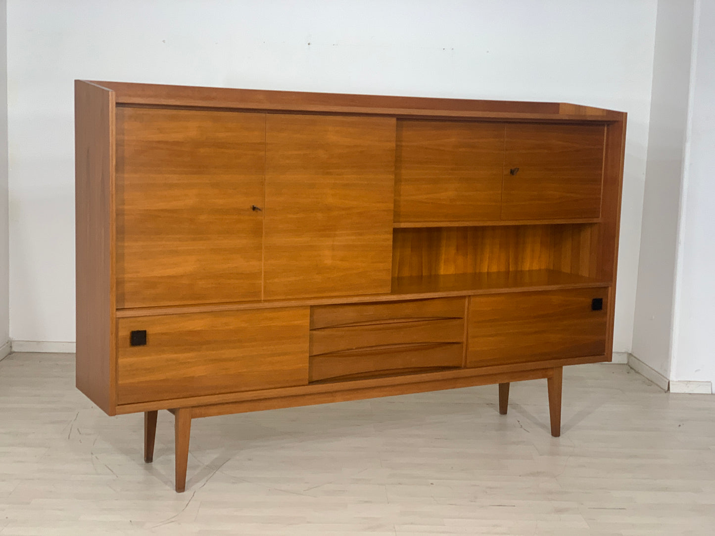 60er Jahre Schrank Highboard Wohnzimmerschrank Vintage