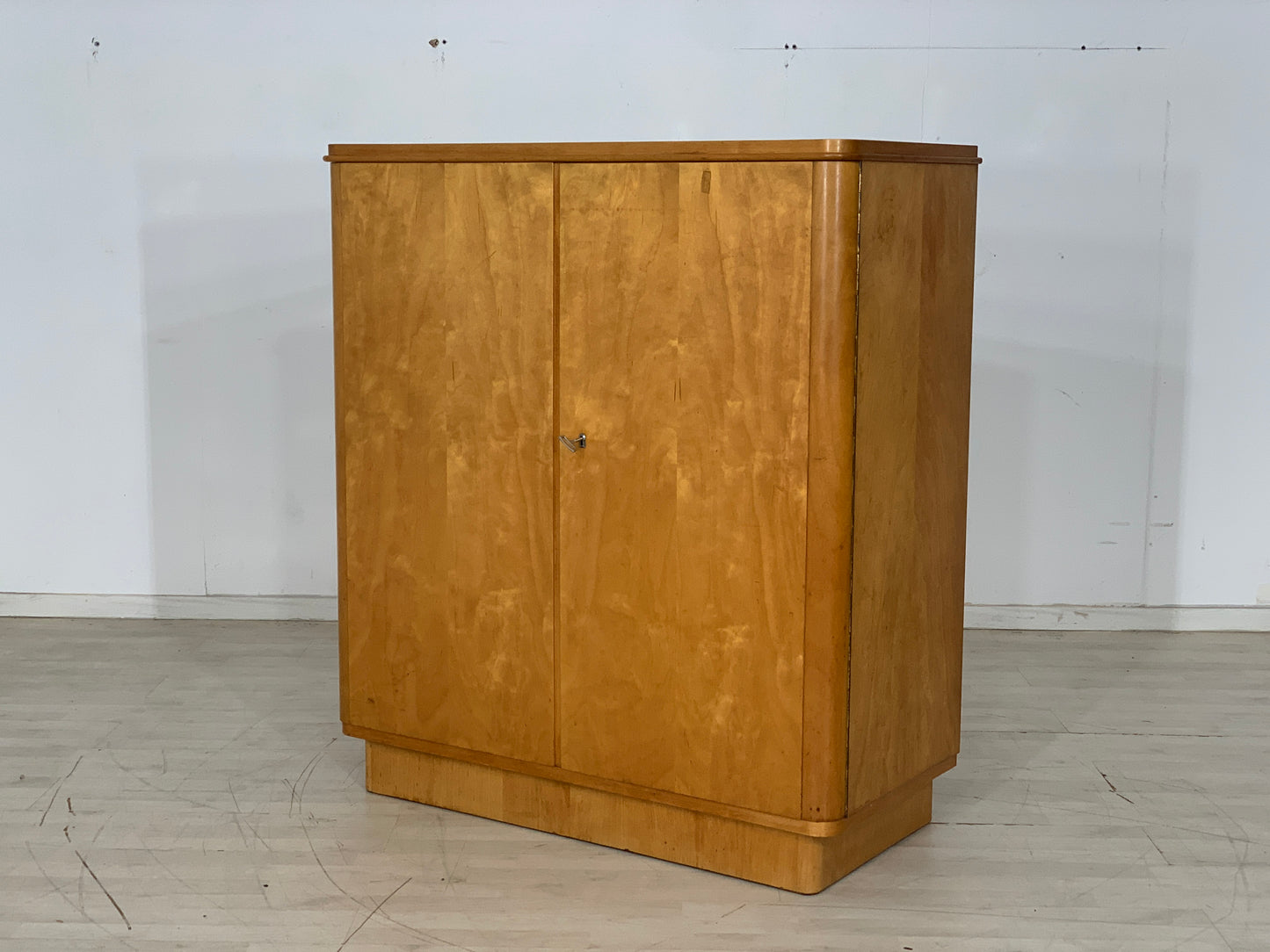 Mid Century Wäscheschrank Schrank Kleiderschrank Wardrobe Vintage