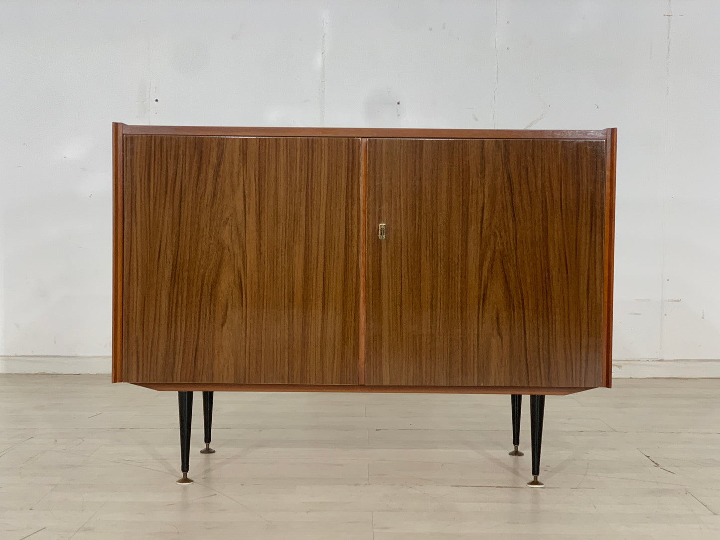 Mid Century Hellerau Kommode Sideboard Schrank Vintage