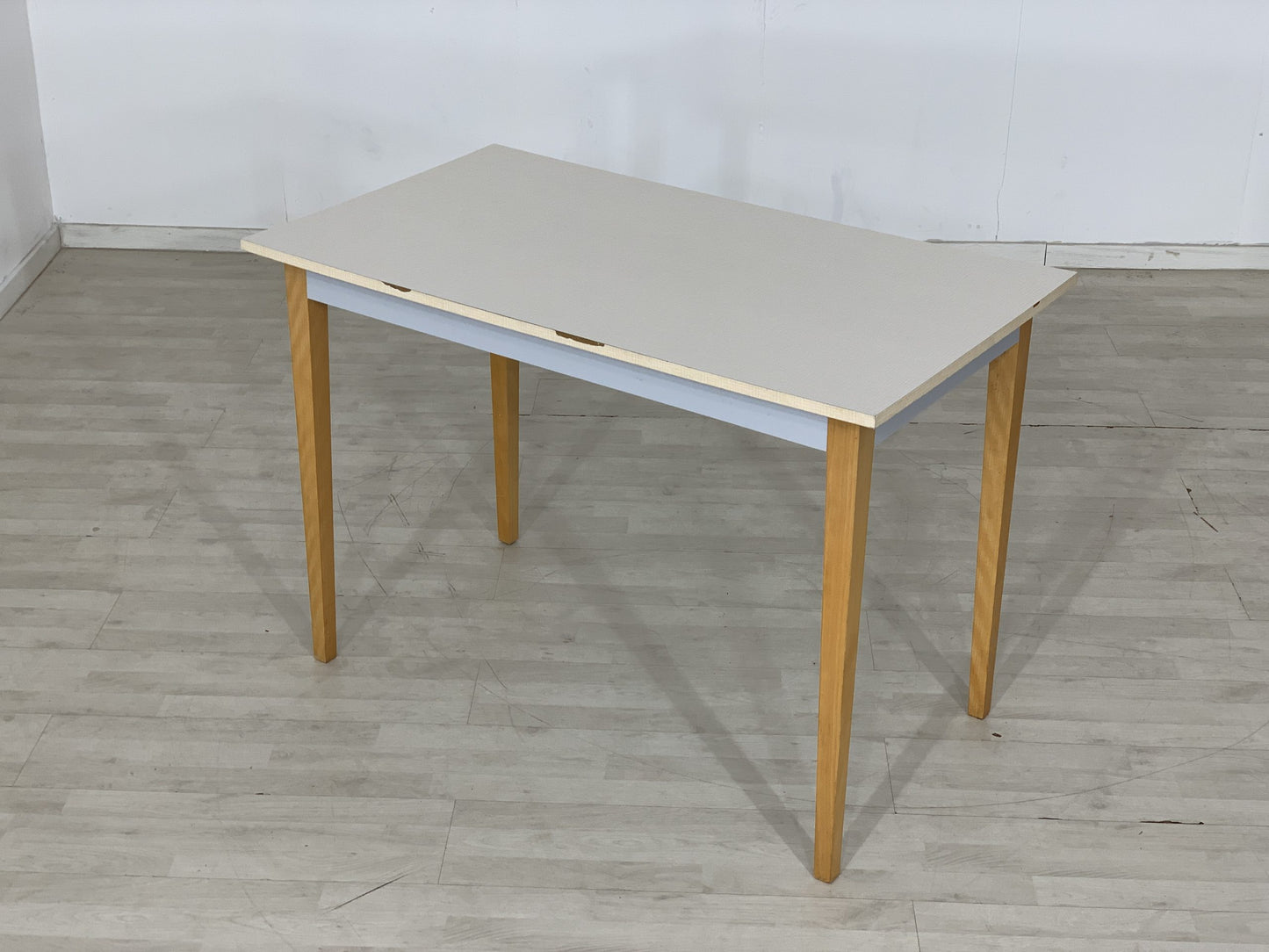 MID CENTURY KITCHEN TABLE