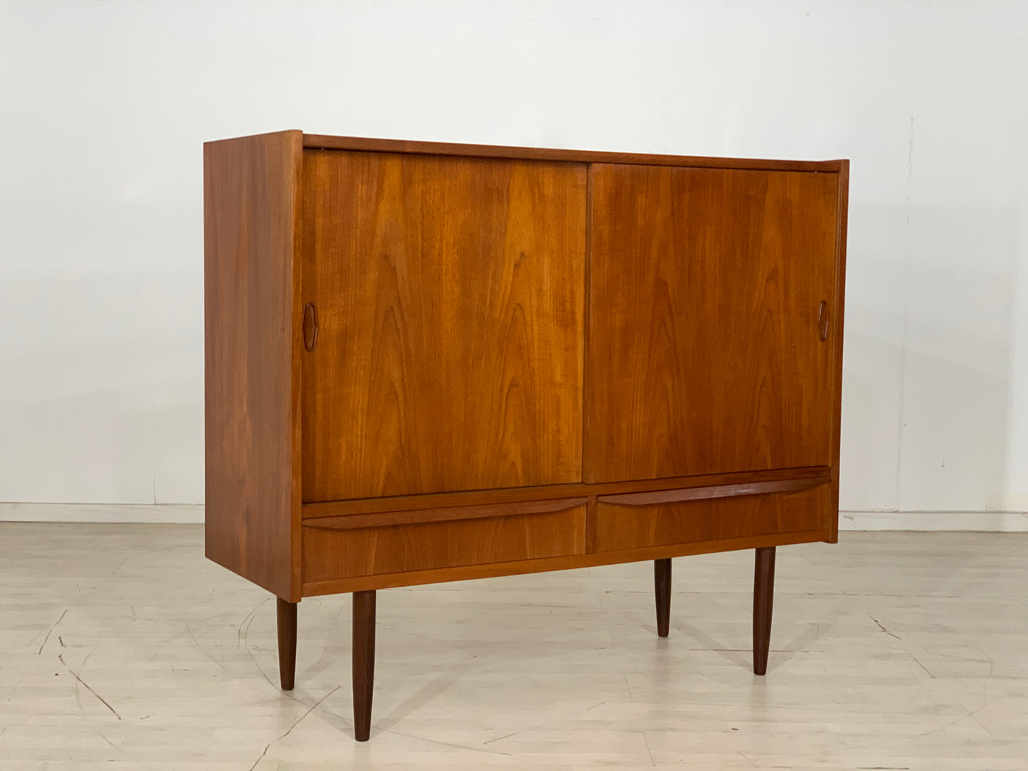 Danish Teak Highboard Schrank Kommode Vintage