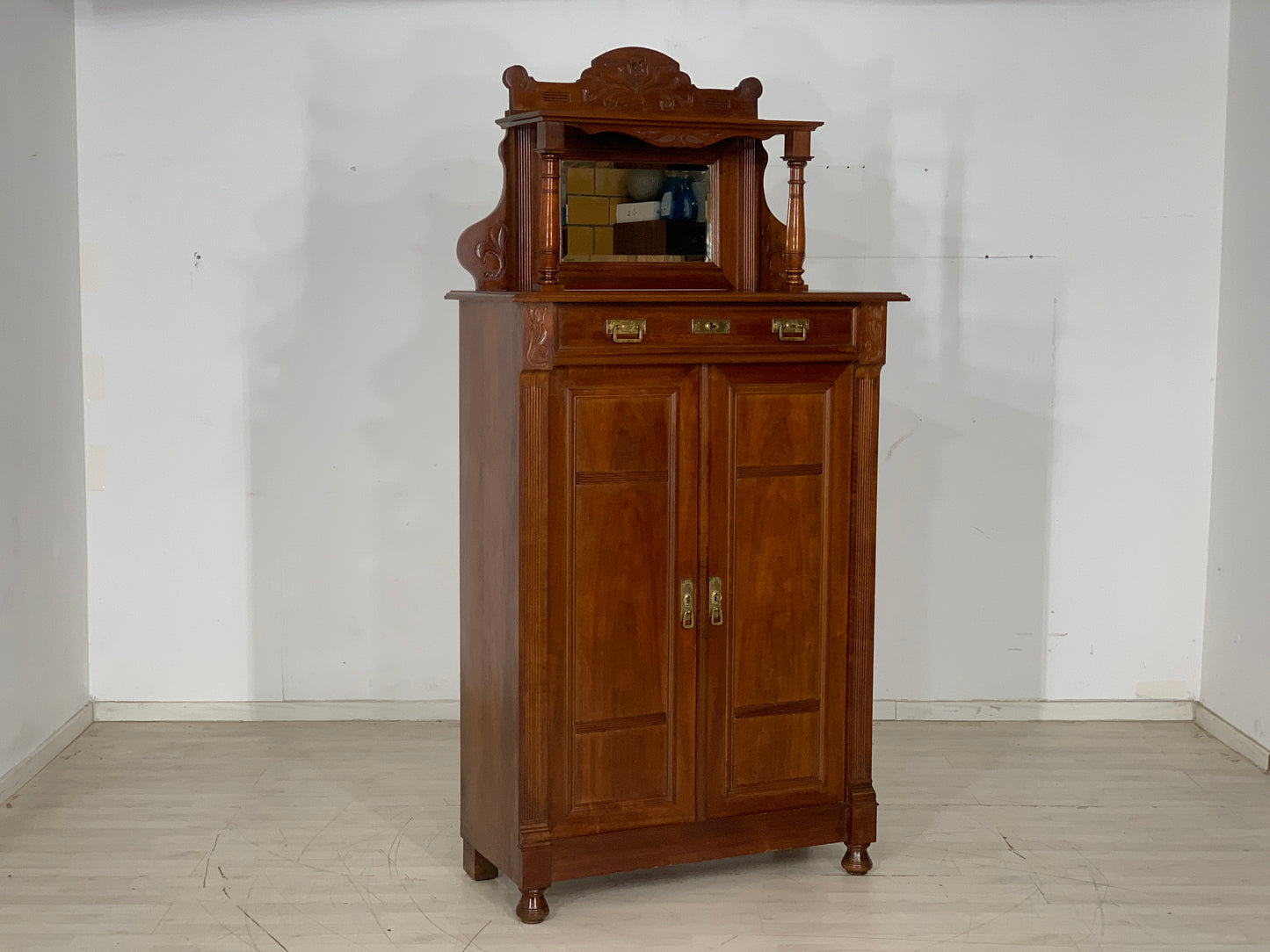 Gründerzeit Vertiko Wohnzimmerschrank Schrank um 1900