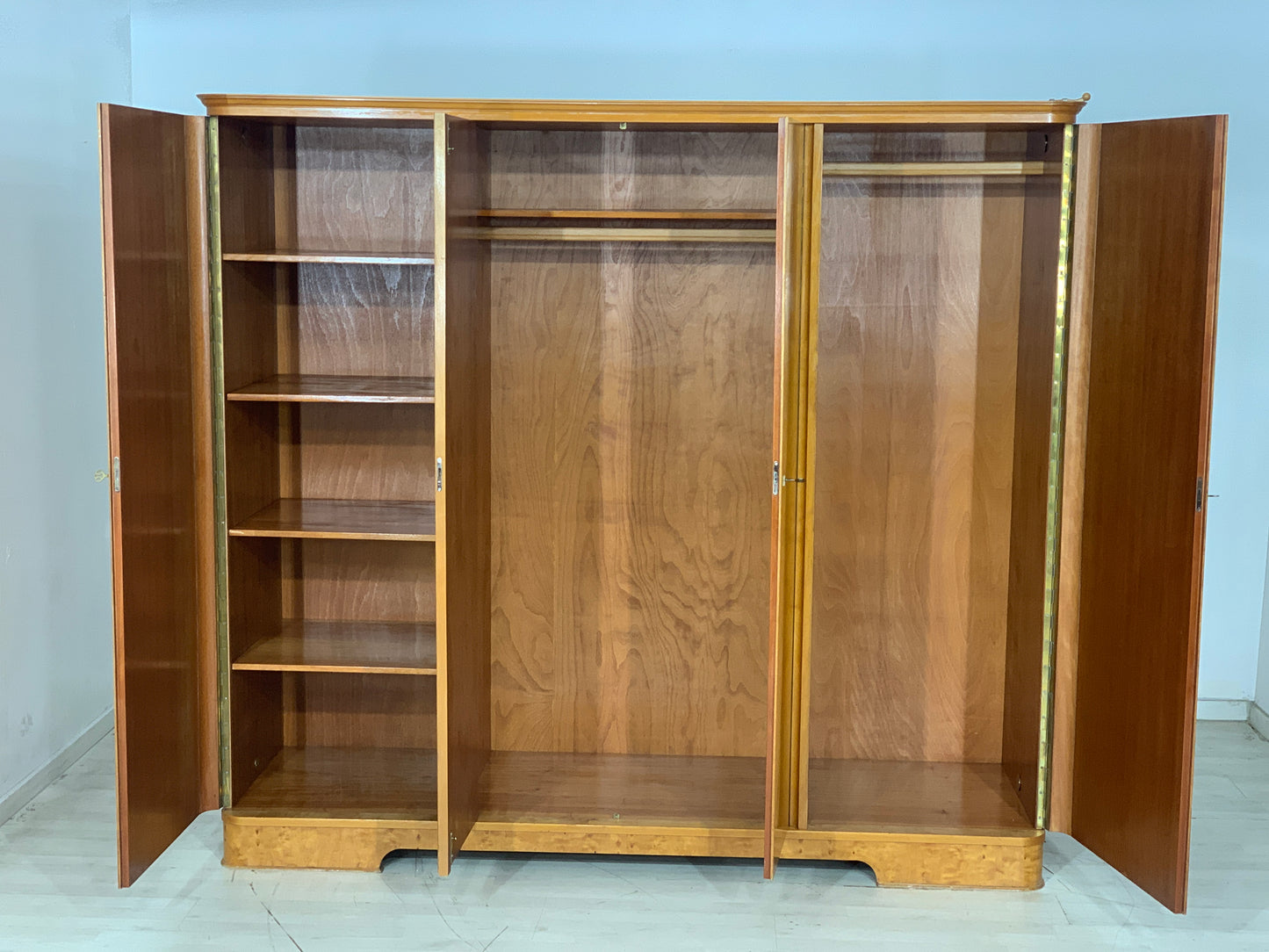 Mid Century Kleiderschrank Schrank Wardrobe Vintage