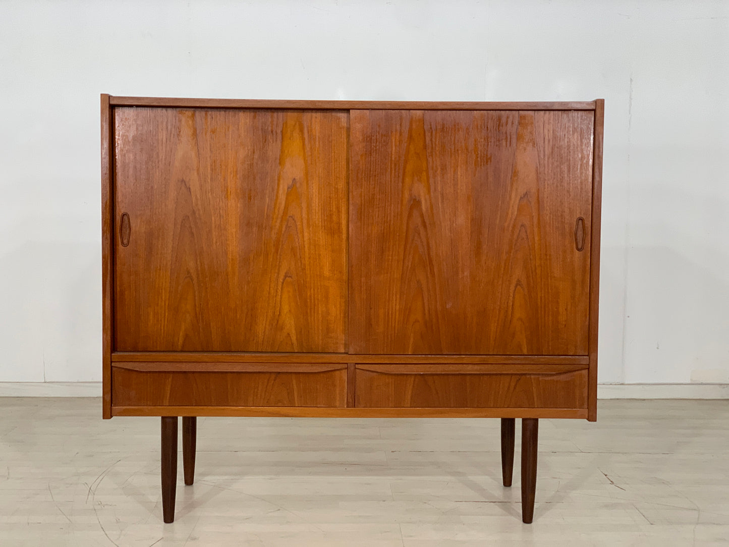 Danish Teak Highboard Schrank Kommode Vintage