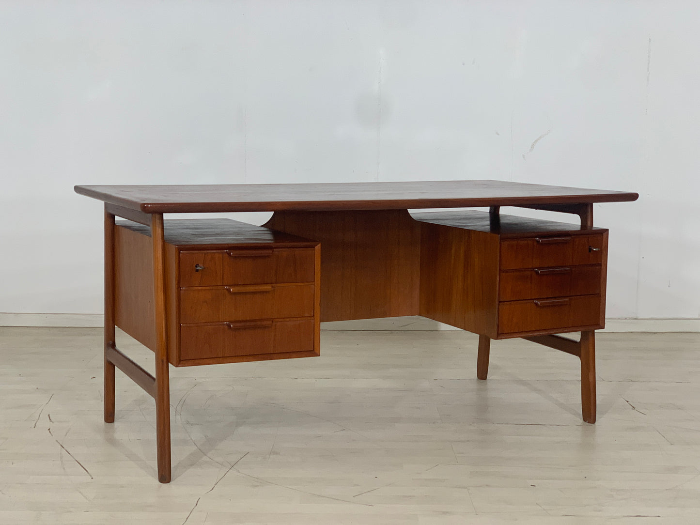 Gunni Omann Teak Schreibtisch Tisch Desk Vintage